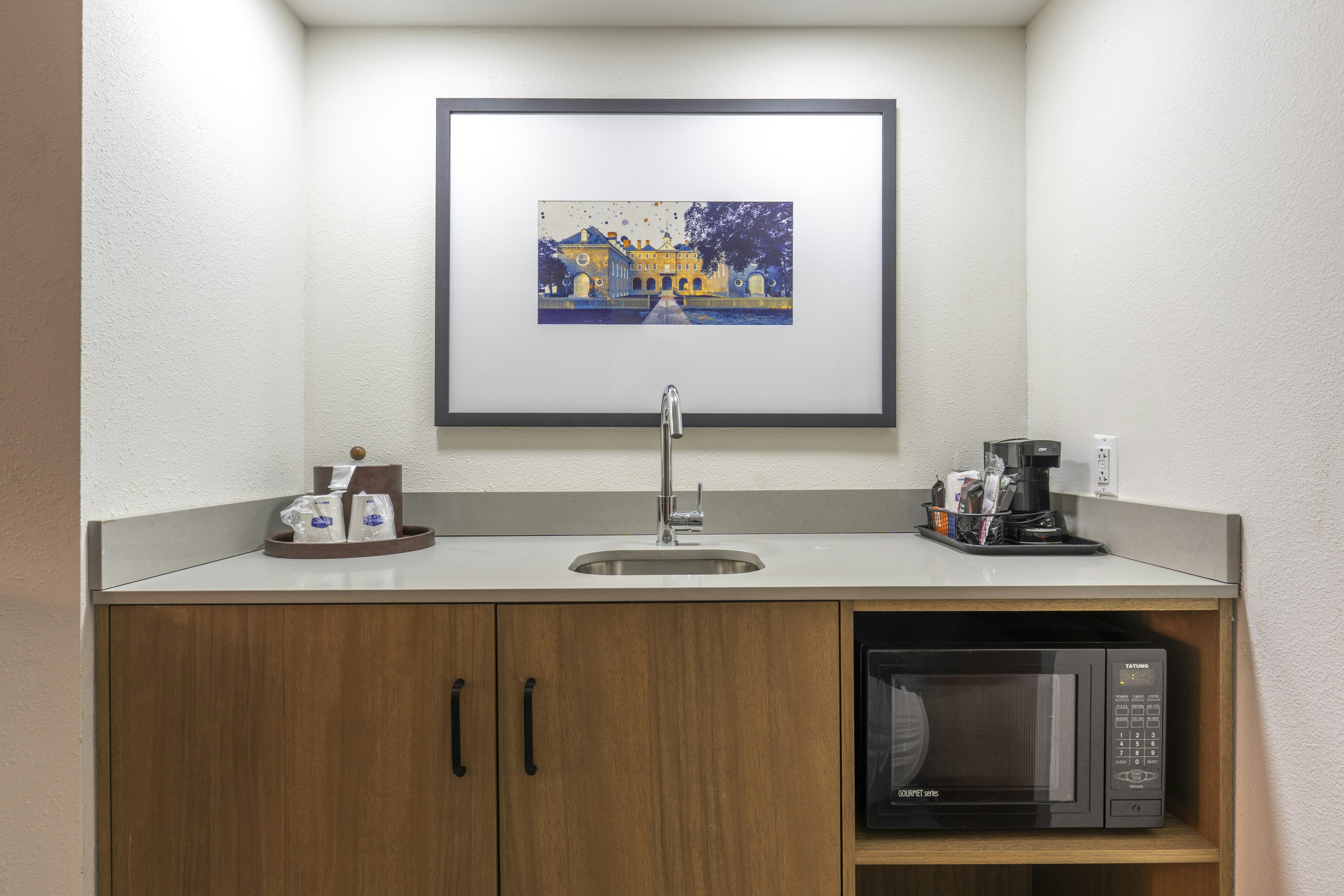 Hampton Inn & Suites Williamsburg Historic District