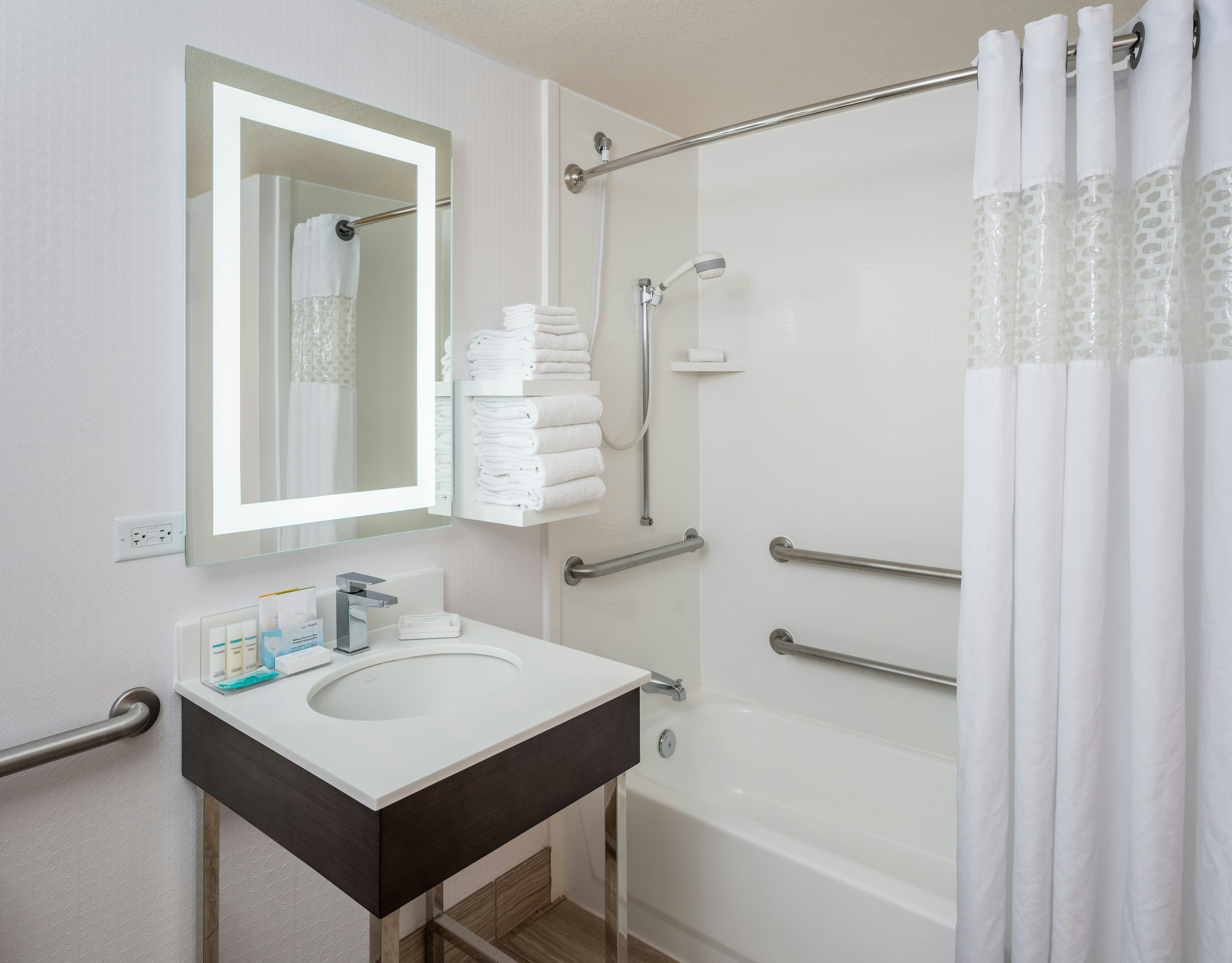 Hampton Inn Tropicana