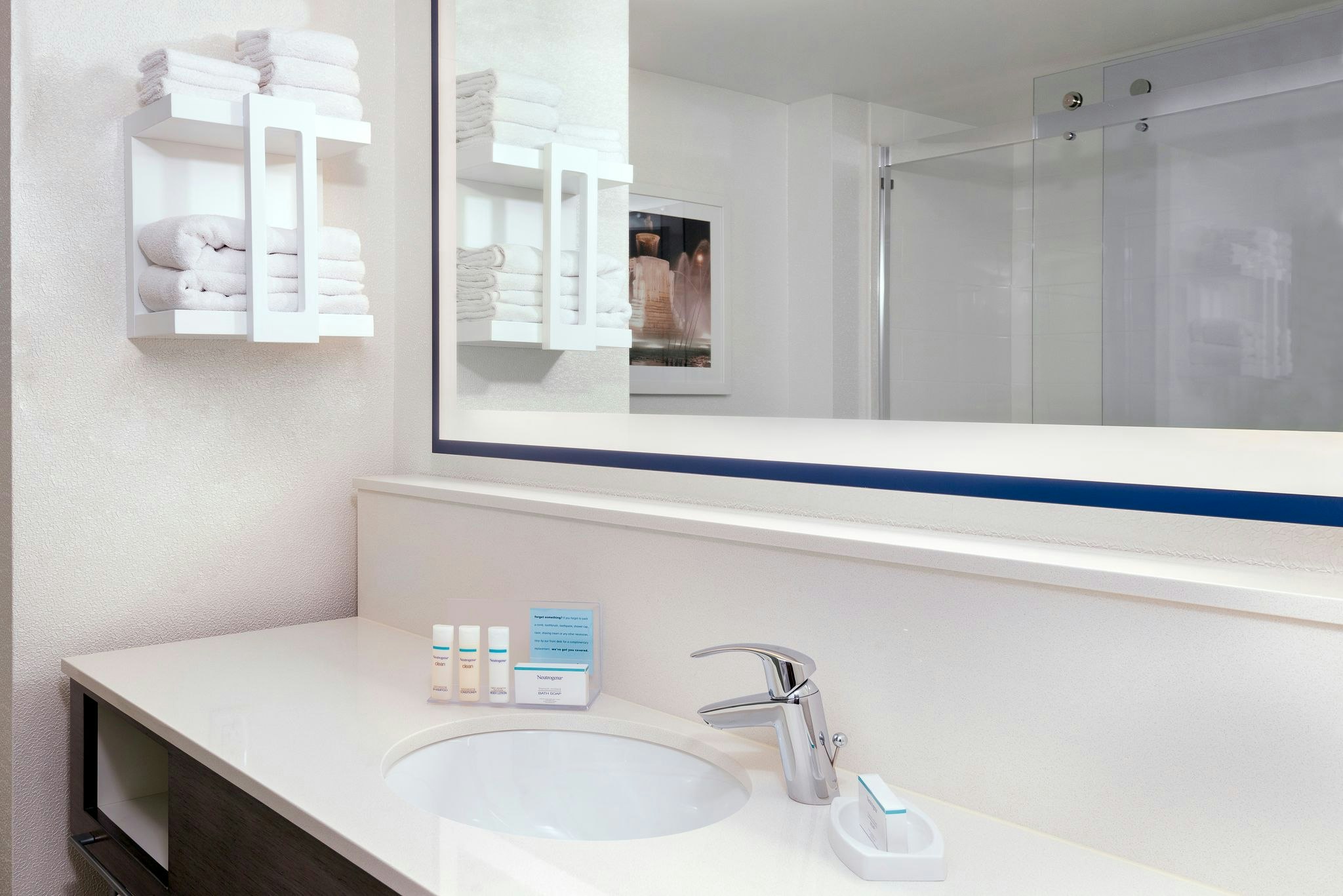Hampton Inn & Suites Kansas City-Country Club Plaza