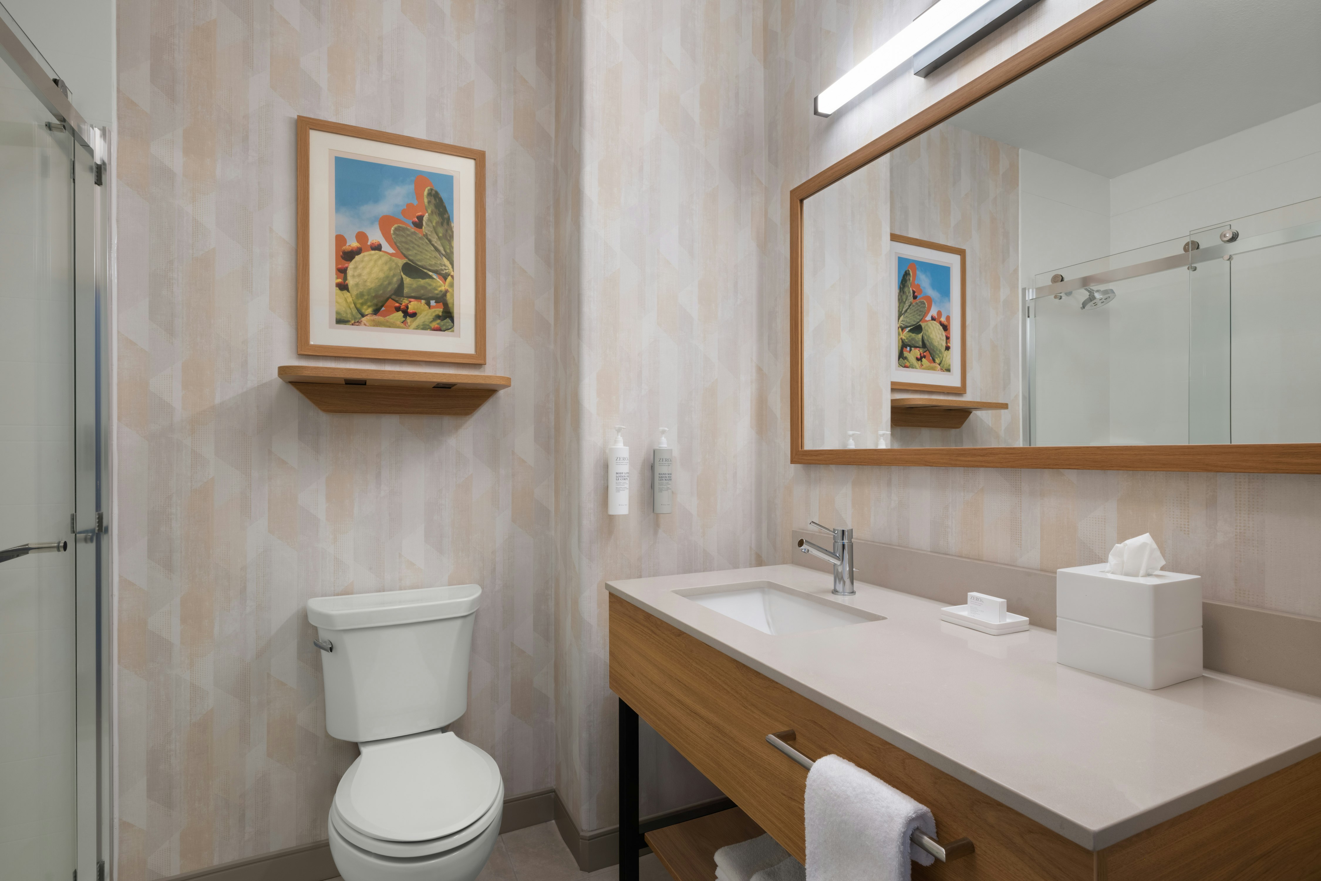 Hampton Inn & Suites Ontario
