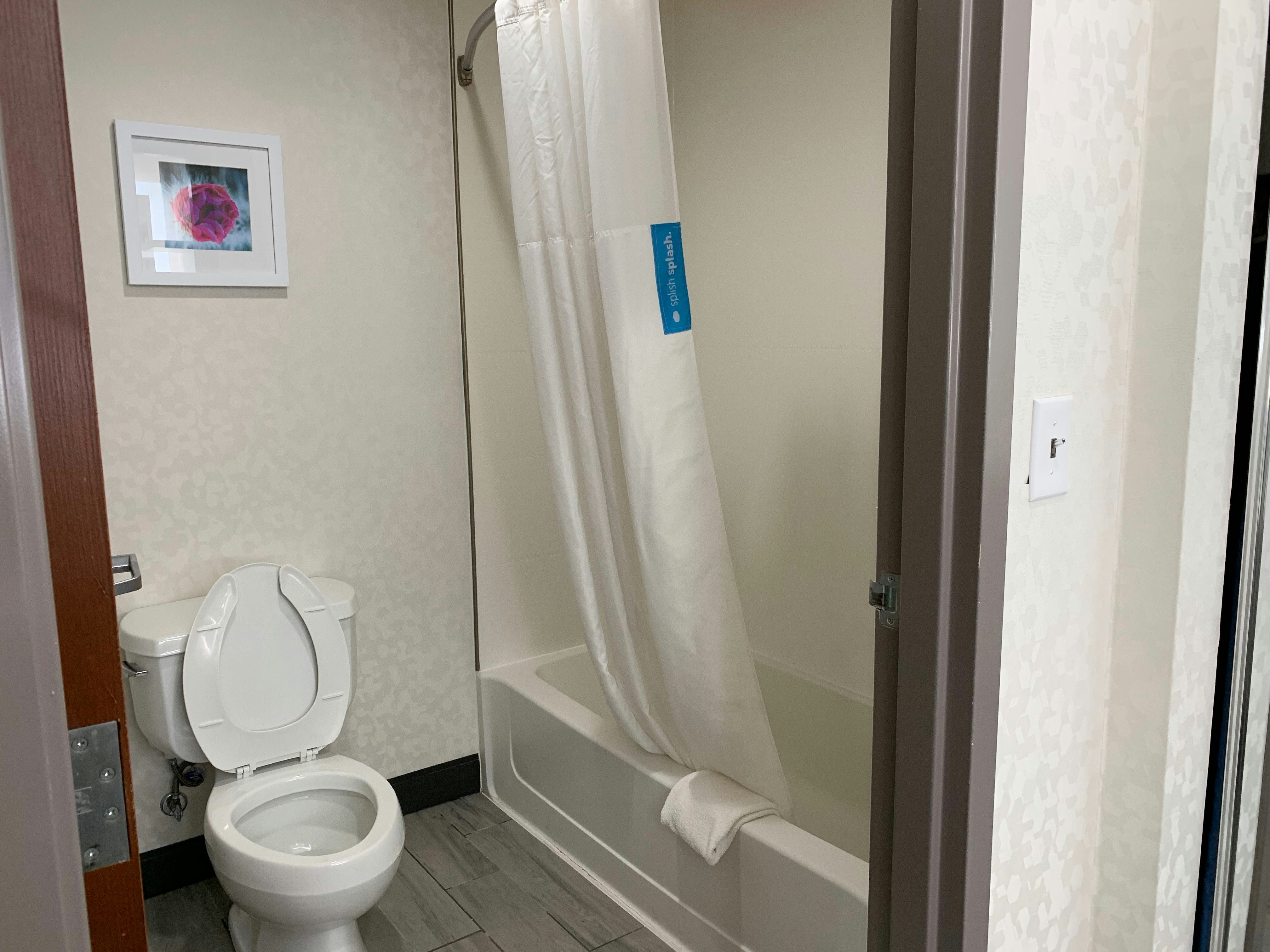 1RMSUITE/KING/NON-SMOKING