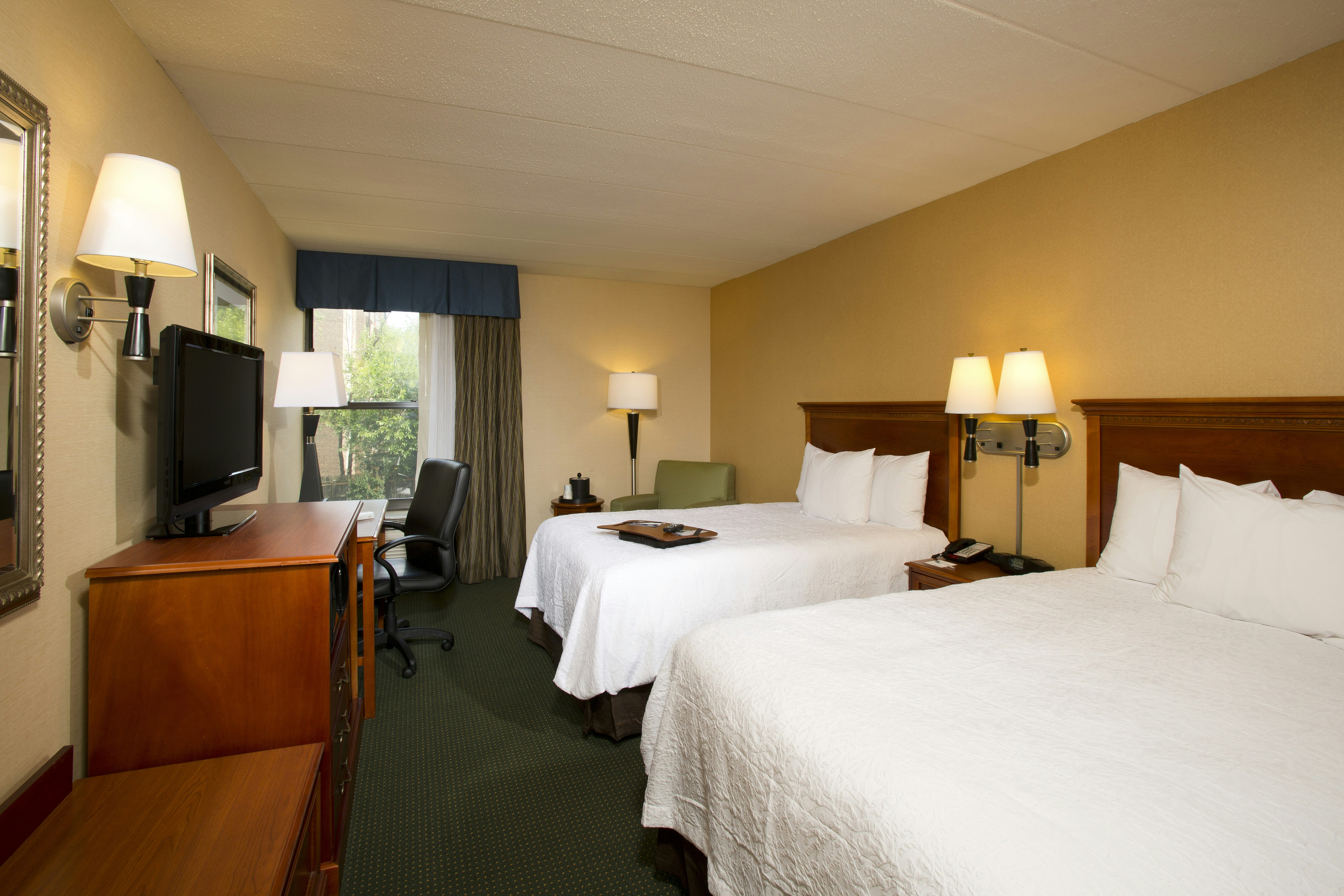 2 DOUBLE BEDS NONSMOKING