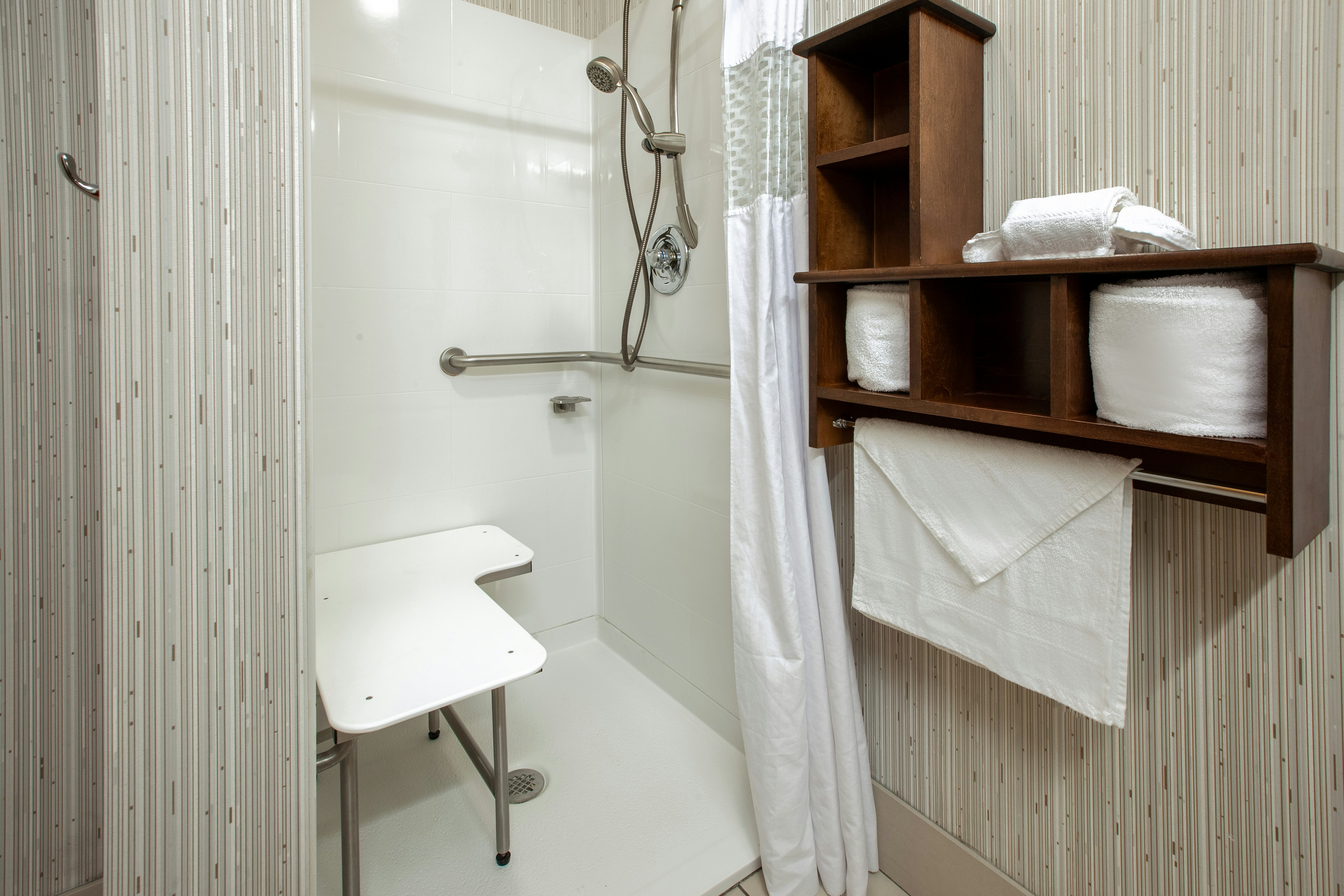 1 KNG ACC 3X3 SHOWER NS