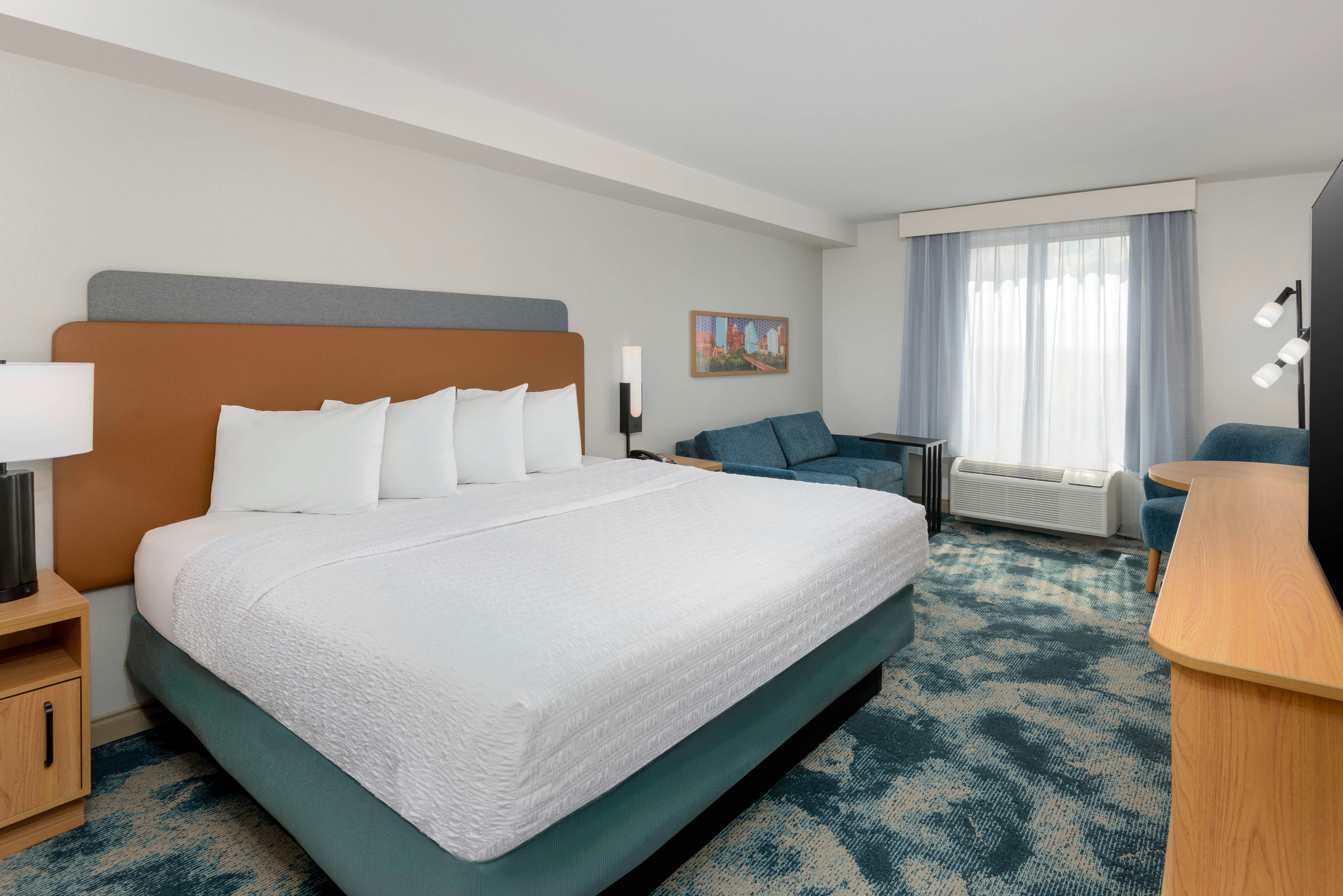 Hampton Inn & Suites Austin-Airport