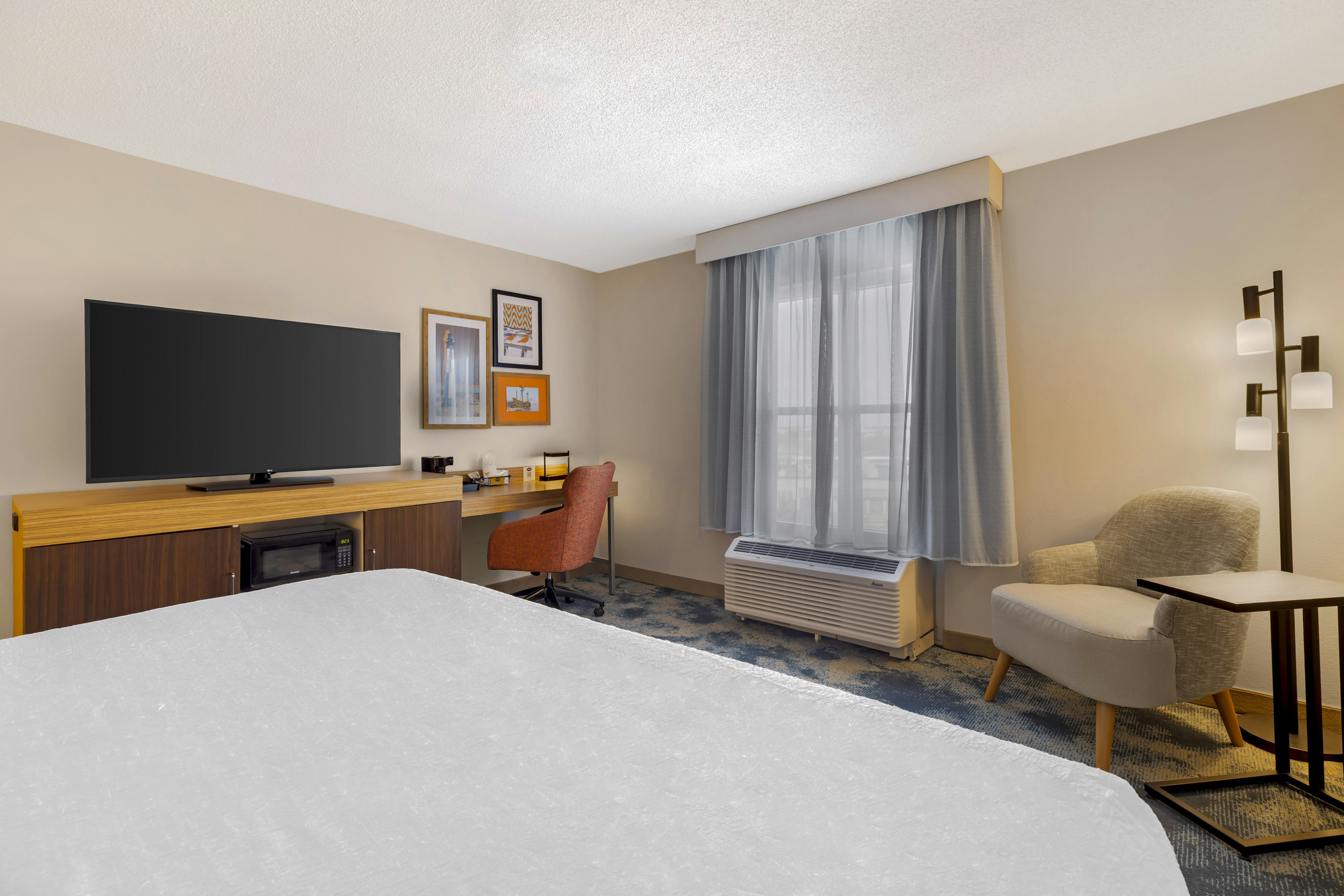 Hampton Inn & Suites Plymouth