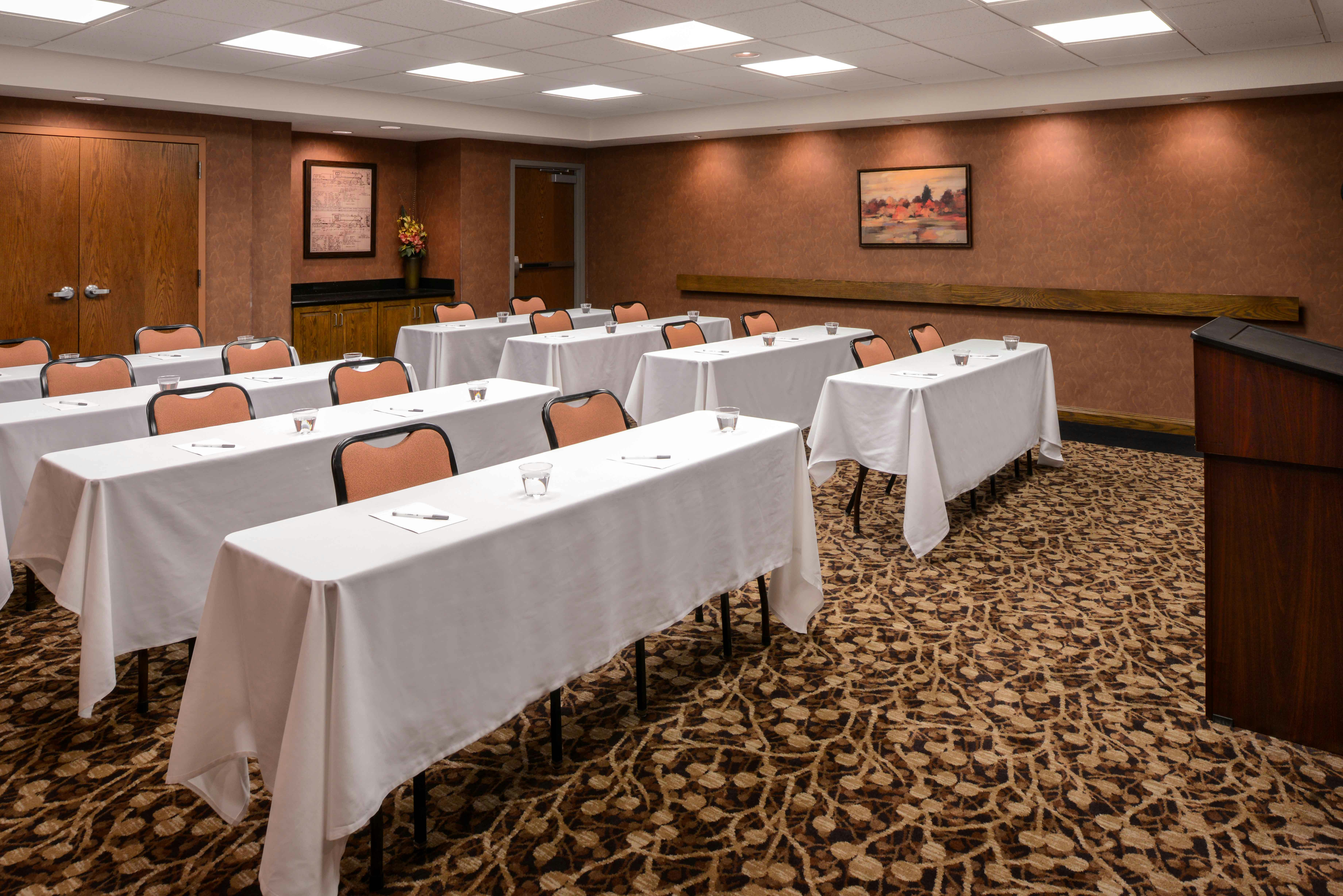 Hampton Inn & Suites Carson City