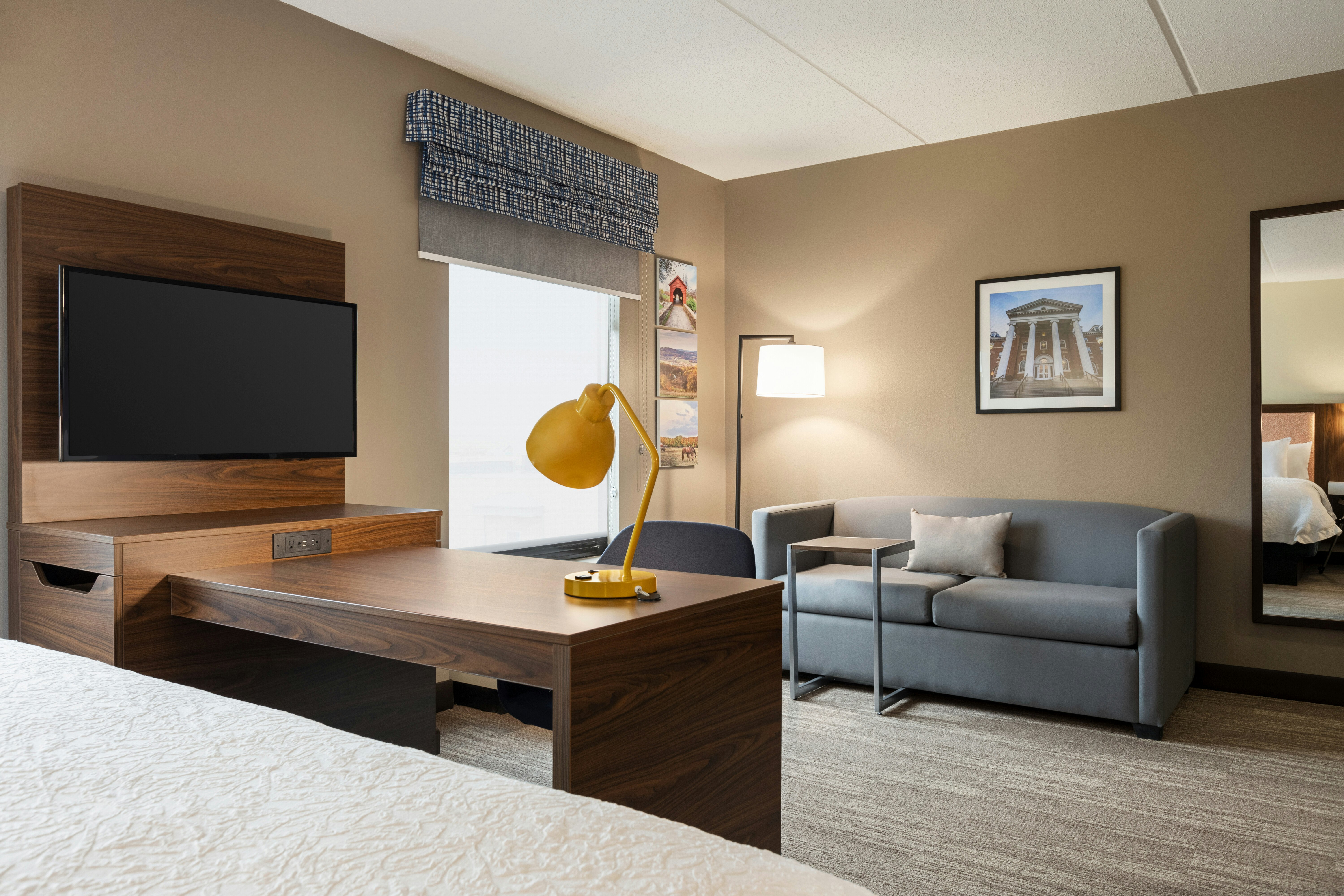 Hampton Inn & Suites Frederick-Fort Detrick