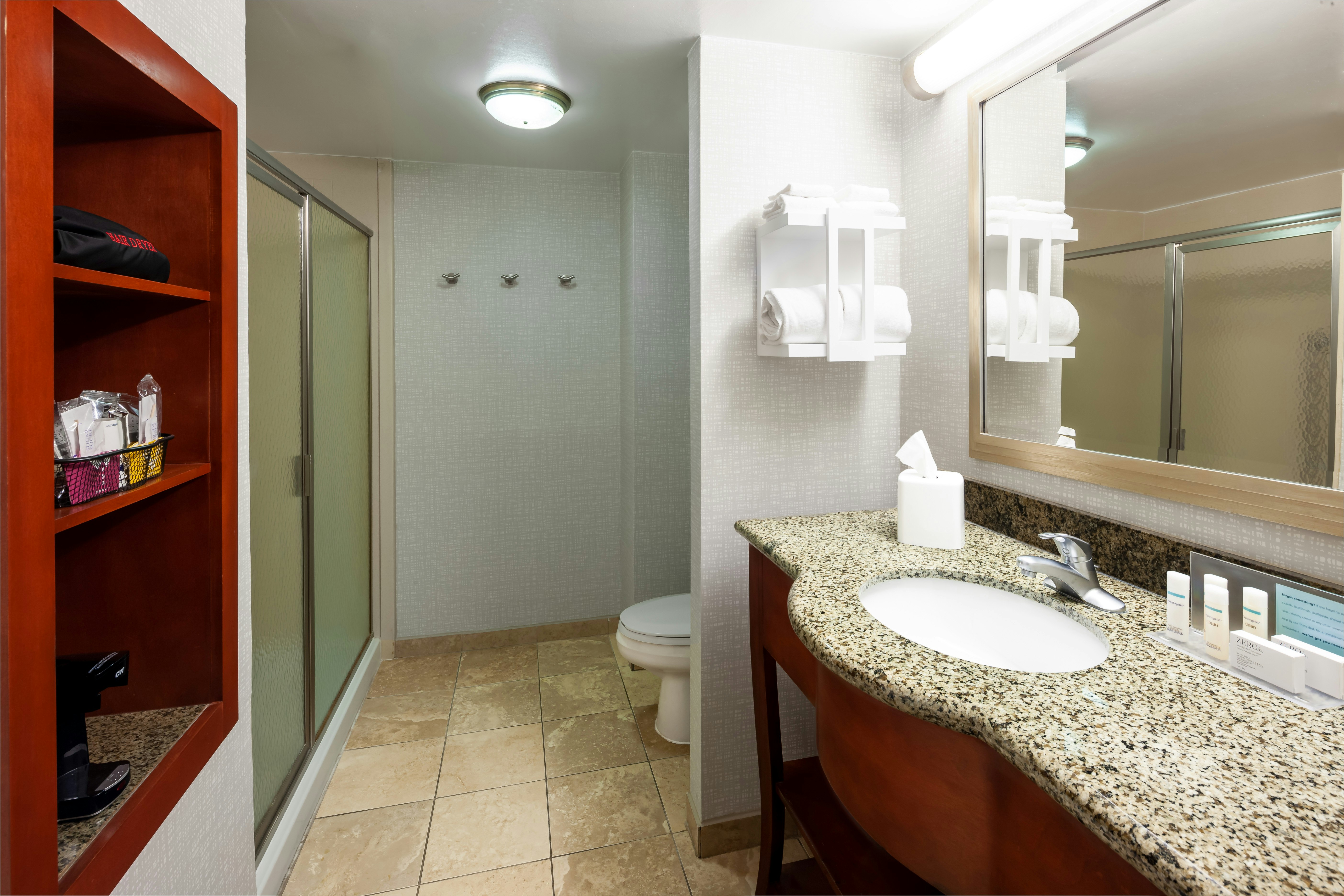 Hampton Inn & Suites Mobile I-65 @ Airport Blvd.