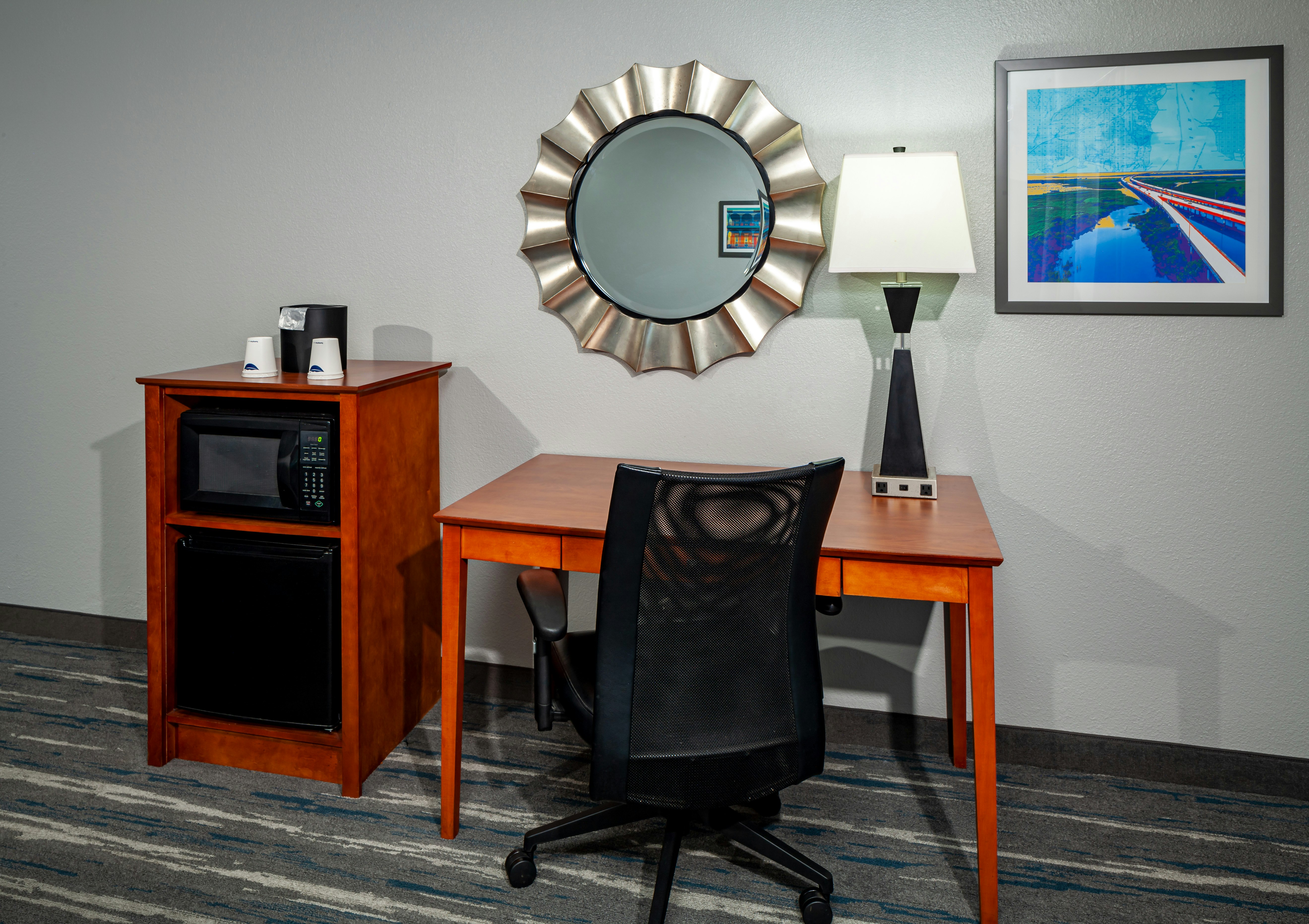 Hampton Inn & Suites Mobile I-65 @ Airport Blvd.