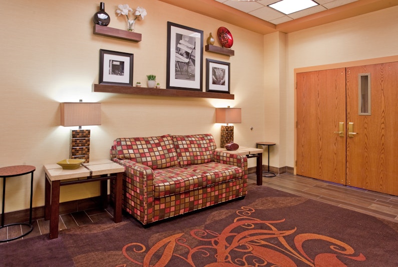 Hampton Inn Deadwood at Tin Lizzie Gaming Resort