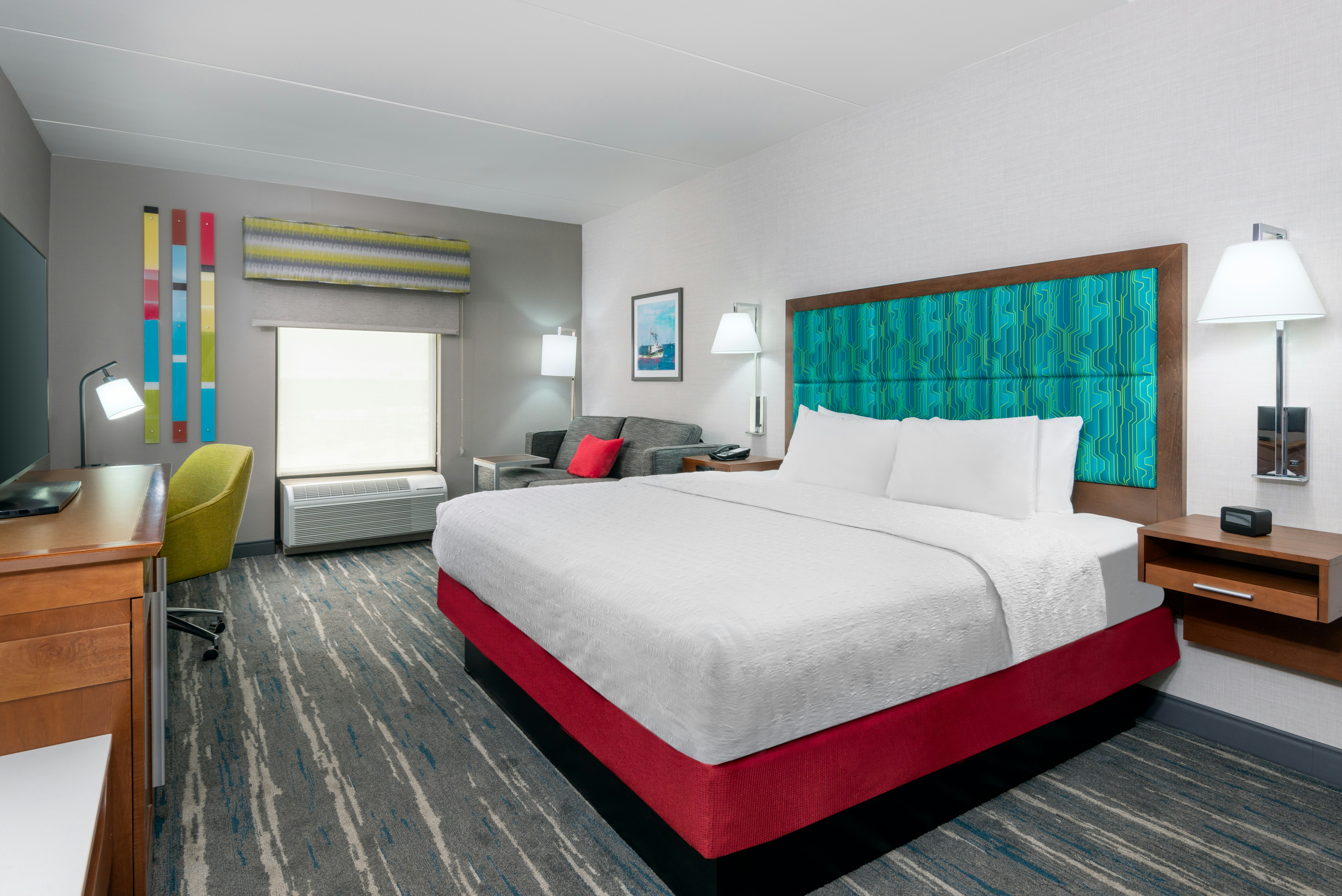 1 KING BED NONSMOKING