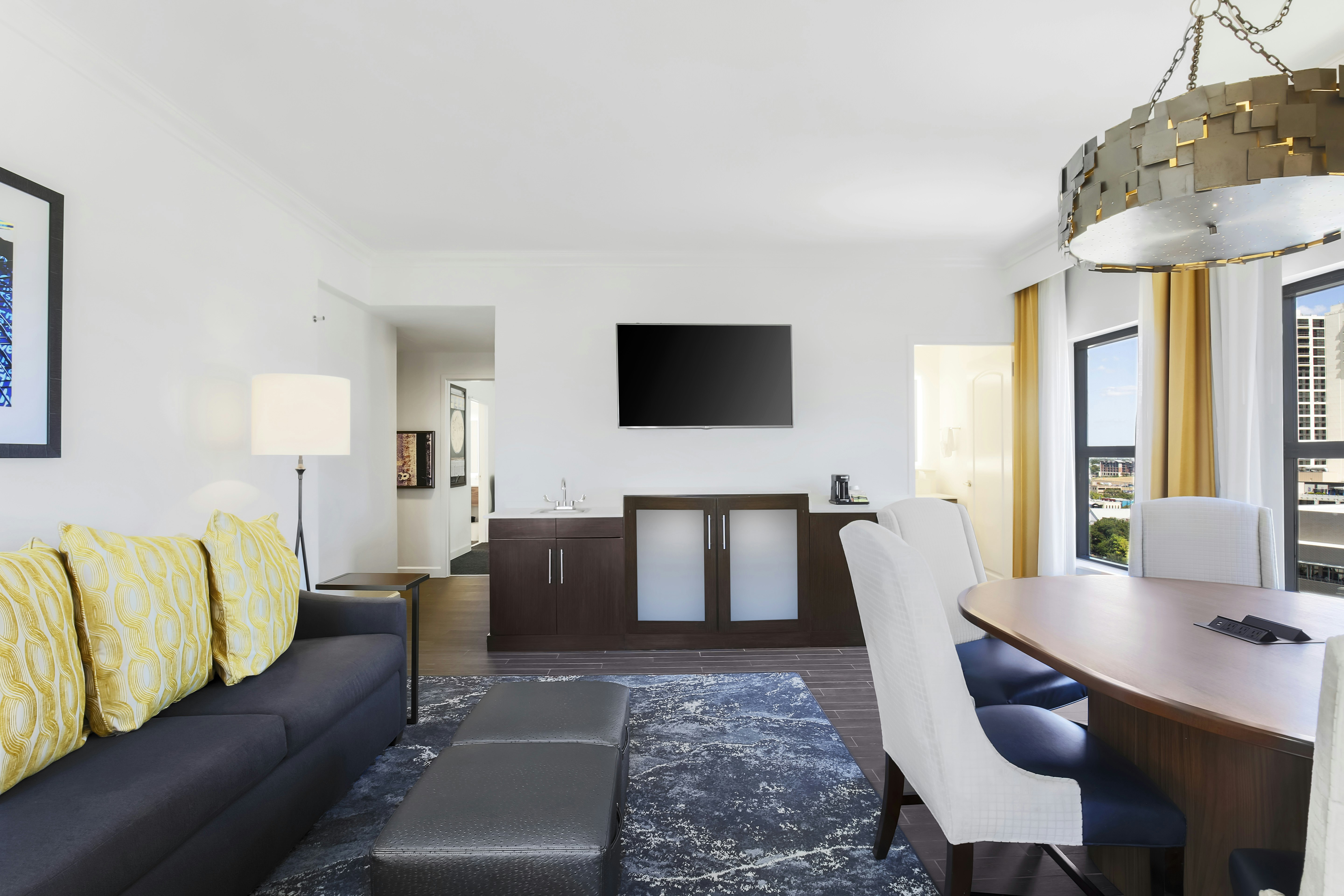 1 KG 1BDRM SUITE NS