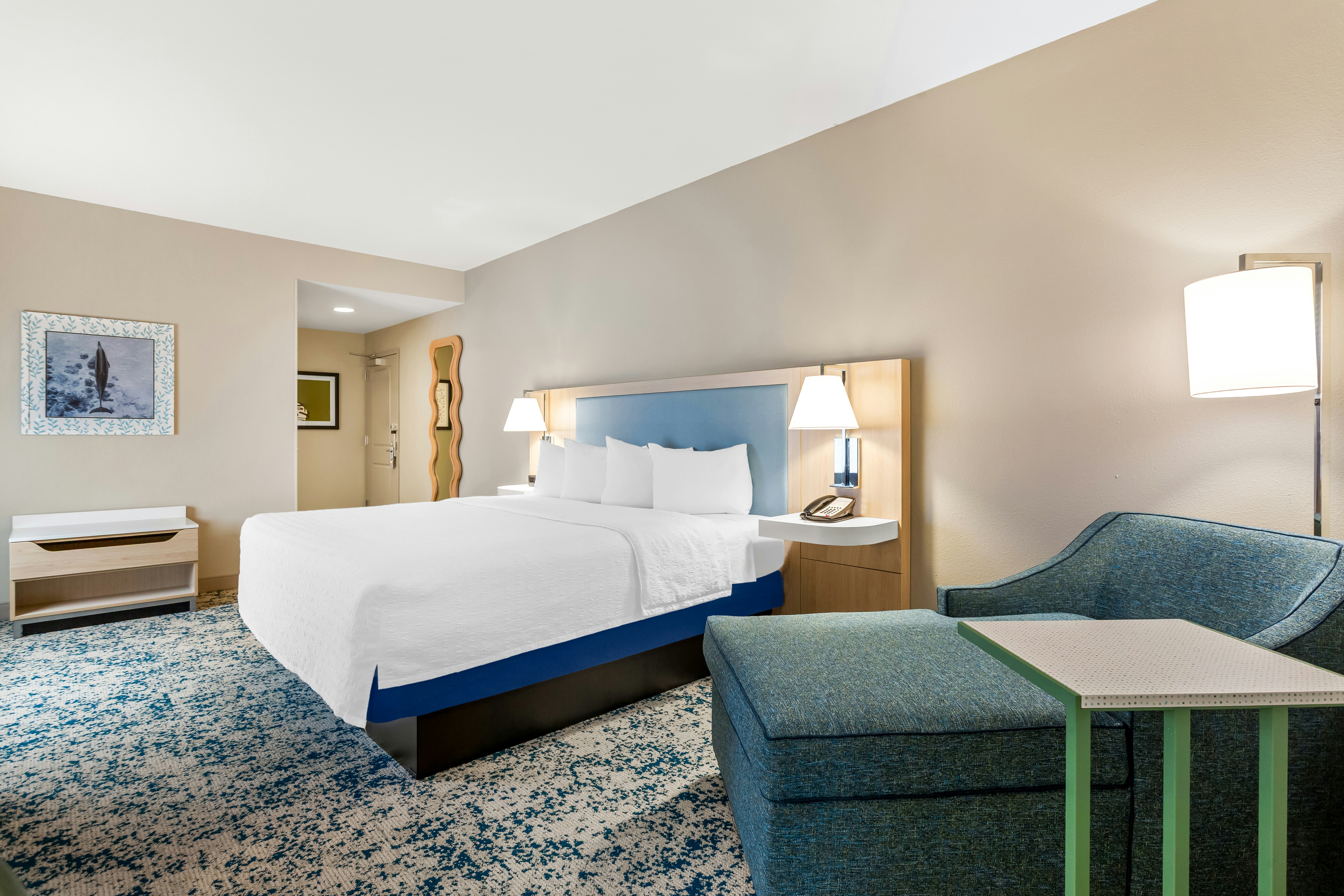 1 KING BED STD