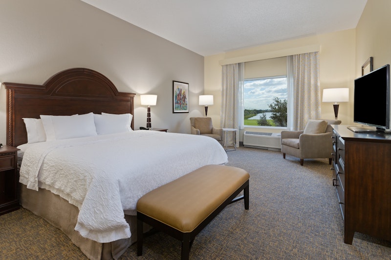 Hampton Inn & Suites Wellington
