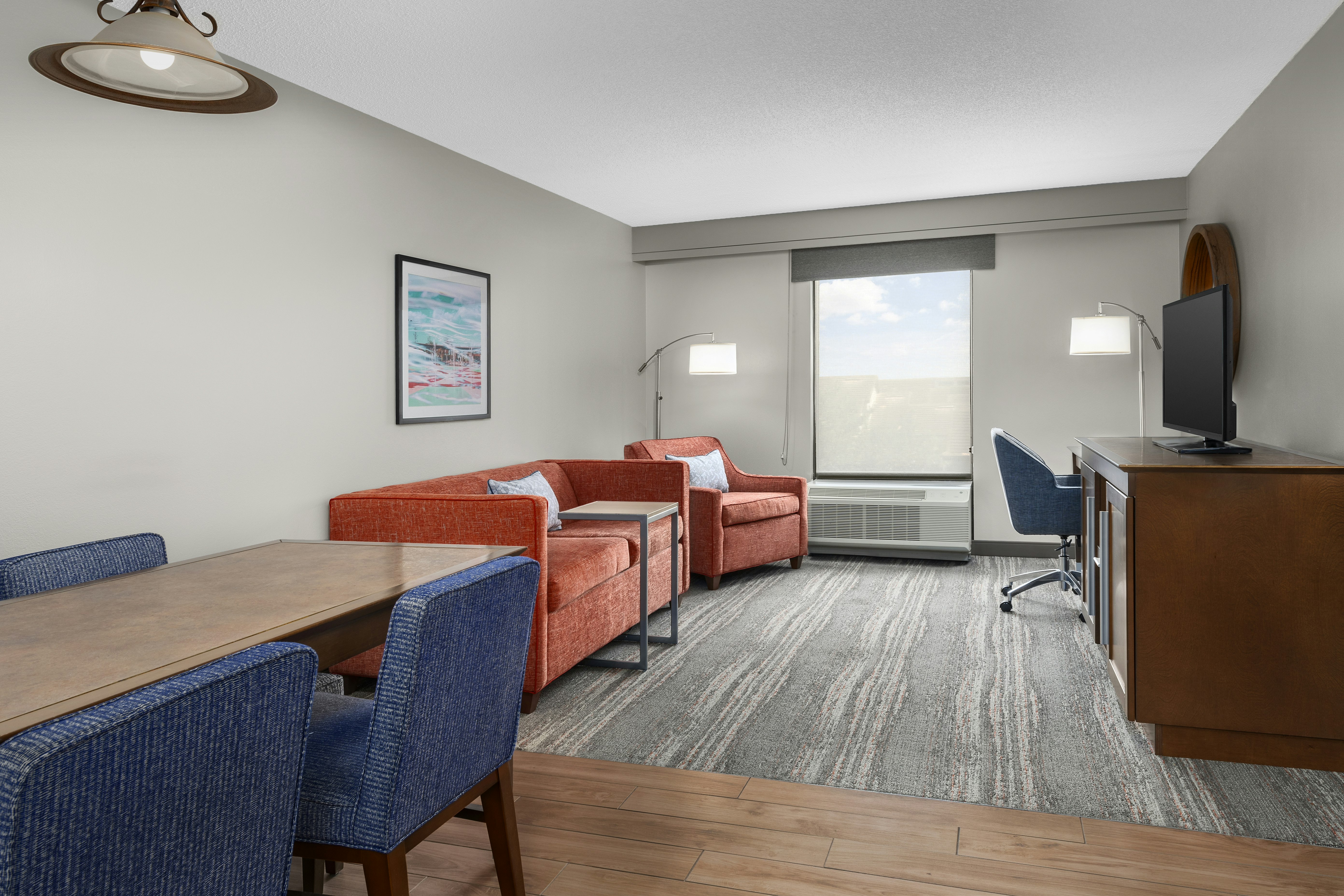 Hampton Inn & Suites Lake Mary at Colonial TownPark