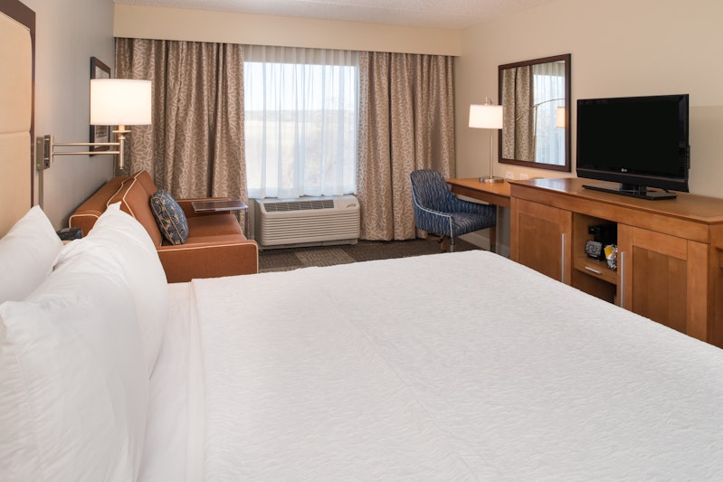 Hampton Inn & Suites Schertz