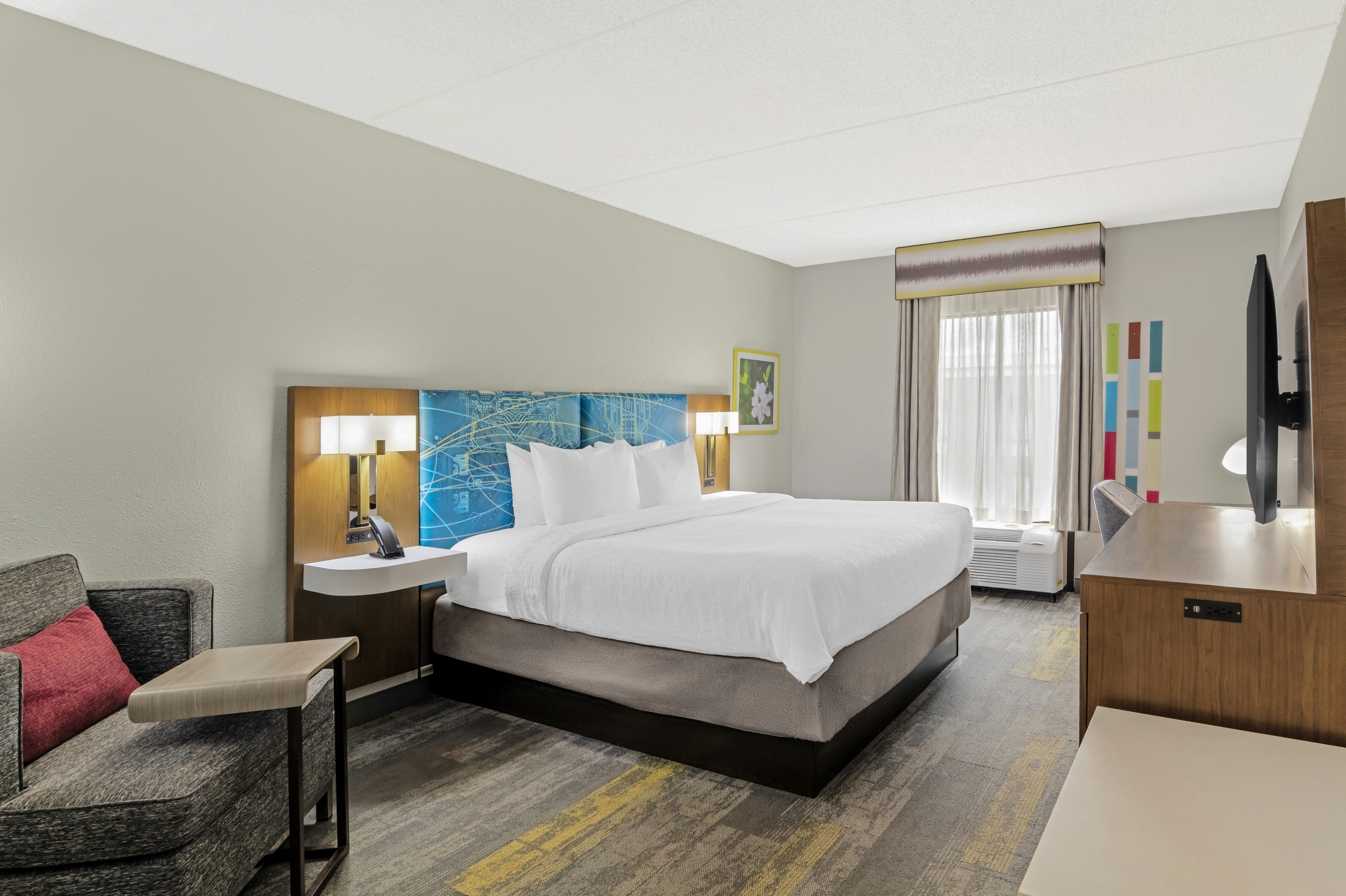 Hampton Inn & Suites Augusta West