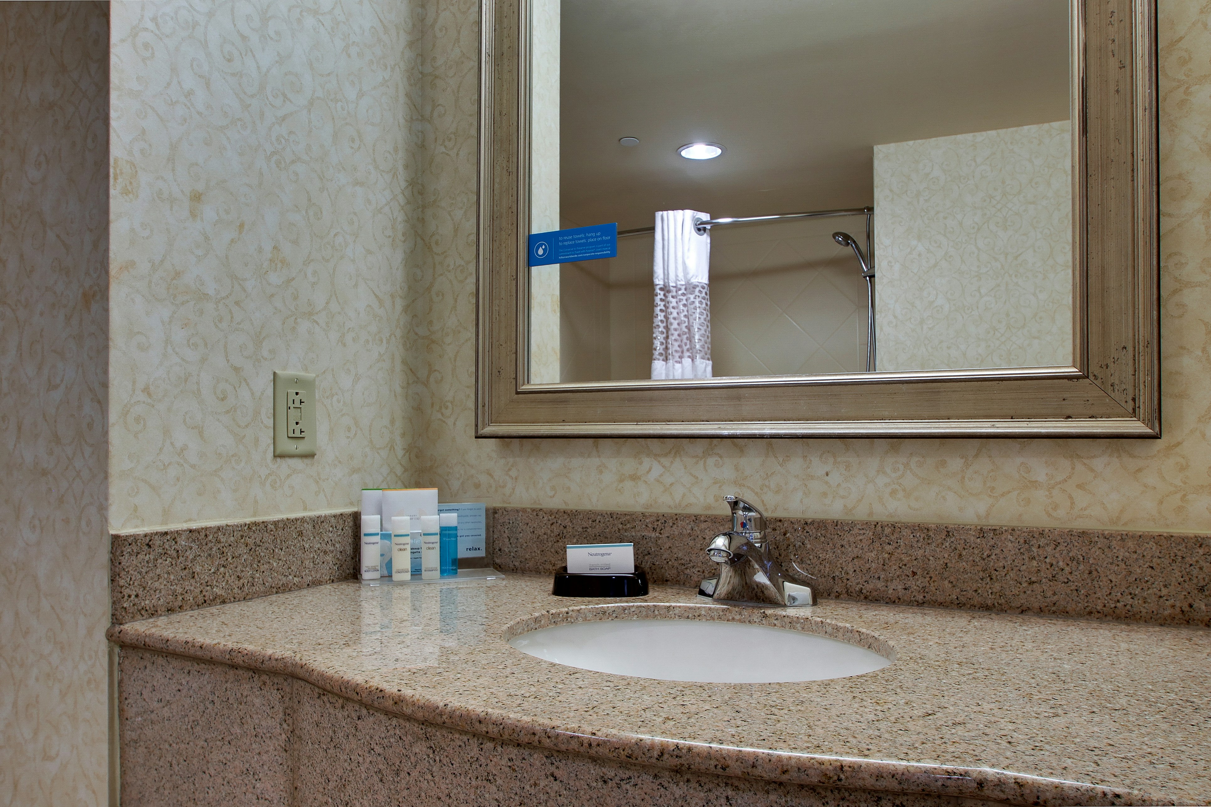 Hampton Inn & Suites Spartanburg-I-26 Westgate Mall