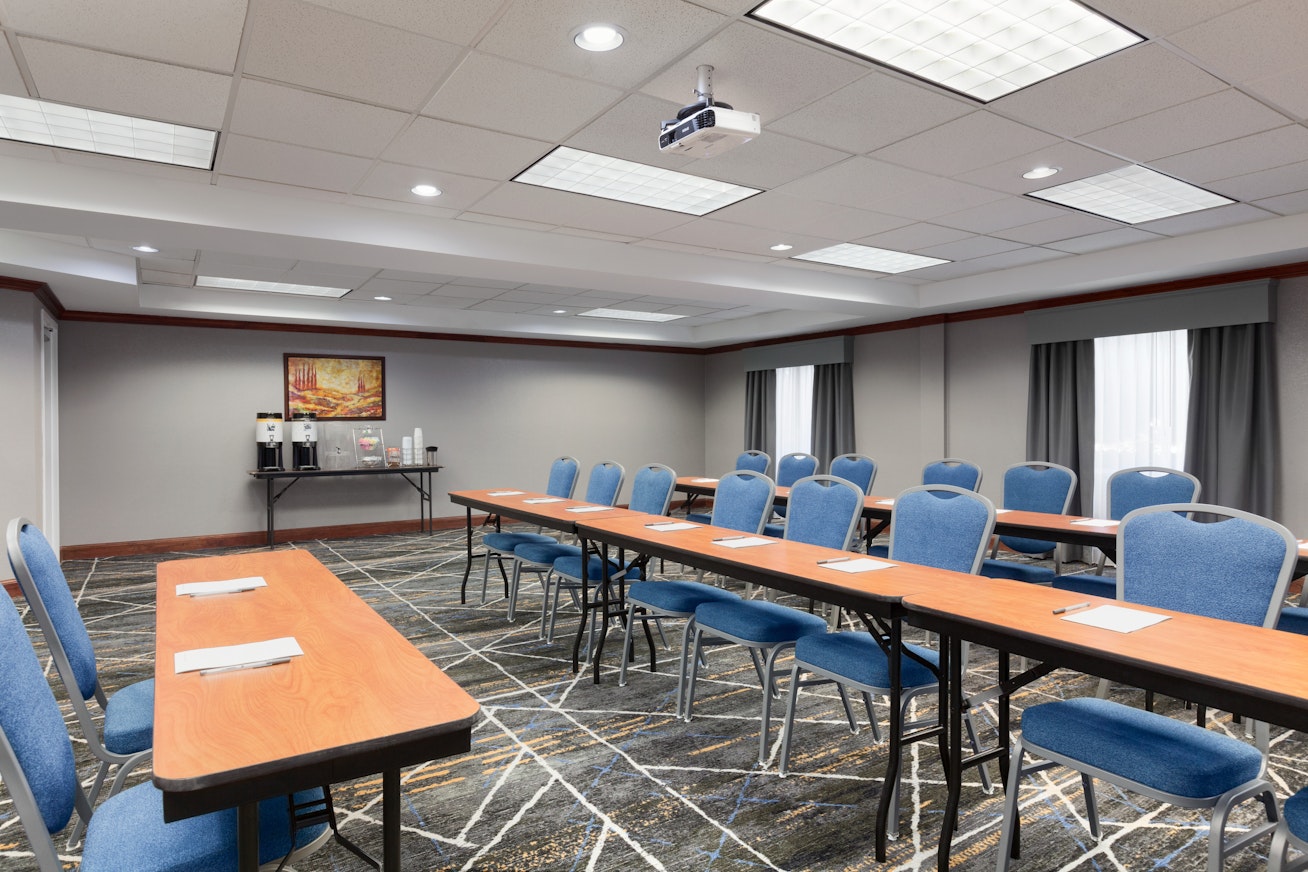 Hampton Inn Oklahoma City-I-40 E