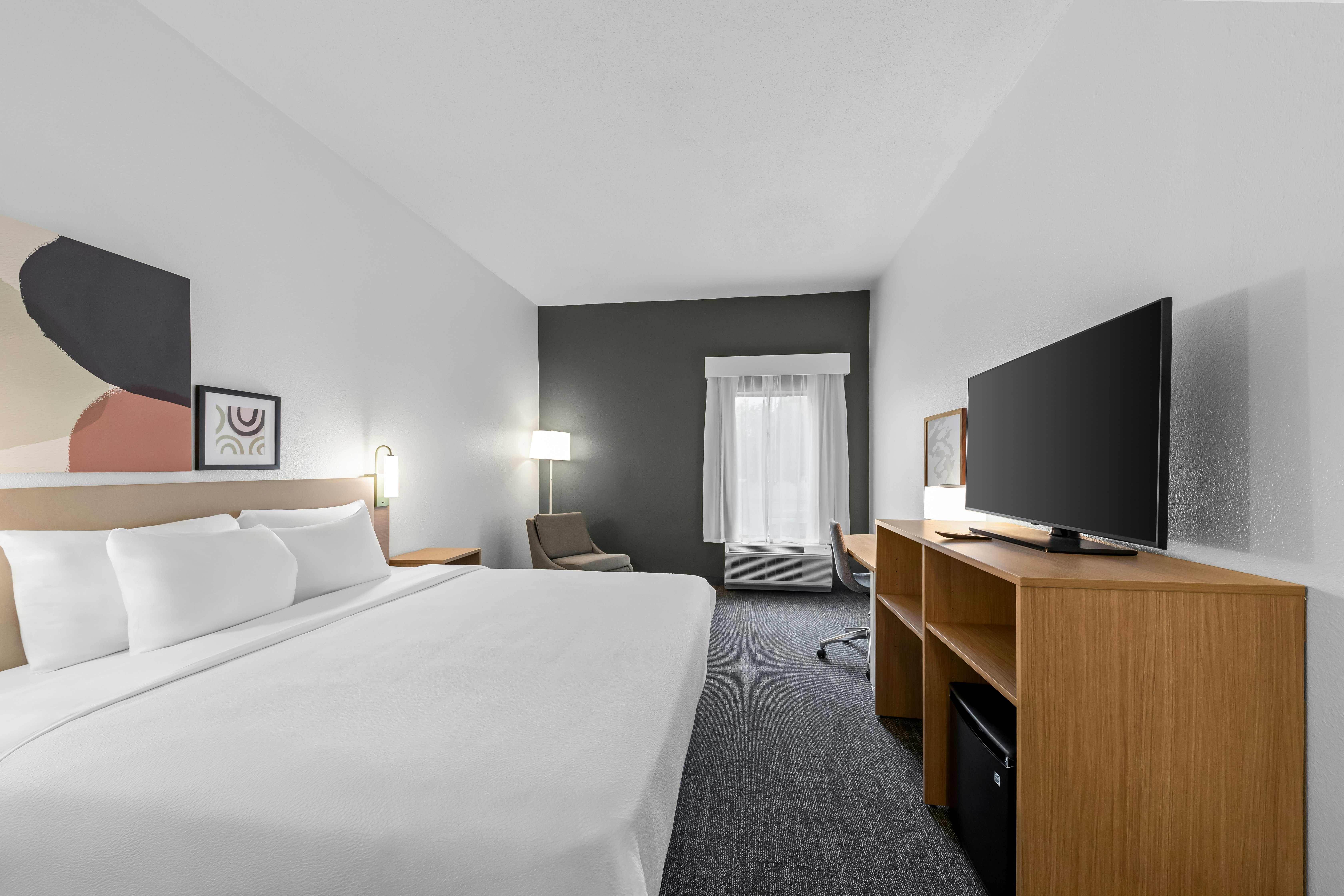 Spark by Hilton Cincinnati Airport South