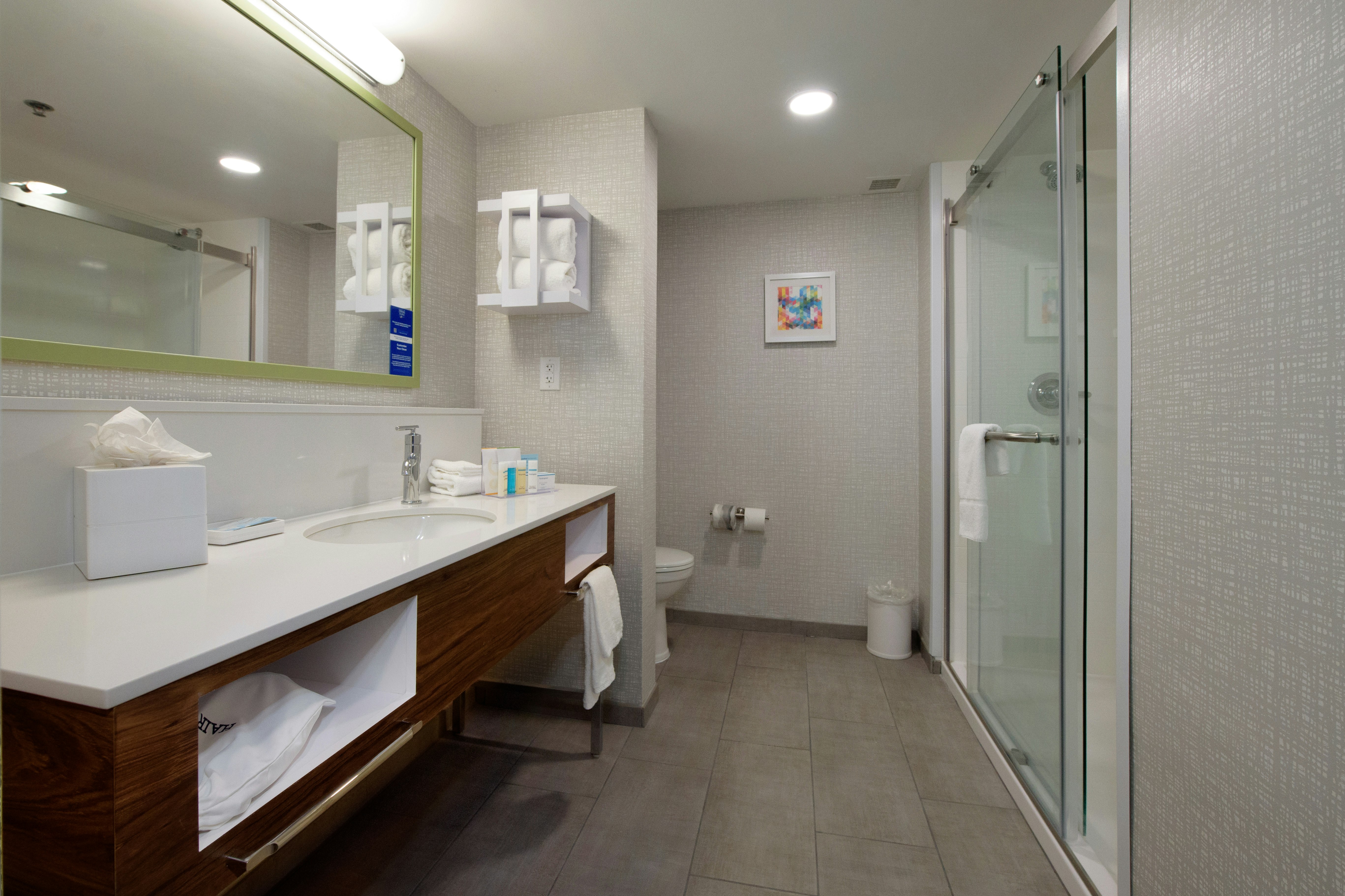 Hampton Inn – Comfortable Accommodations and Event Venue in E Lamar St GA