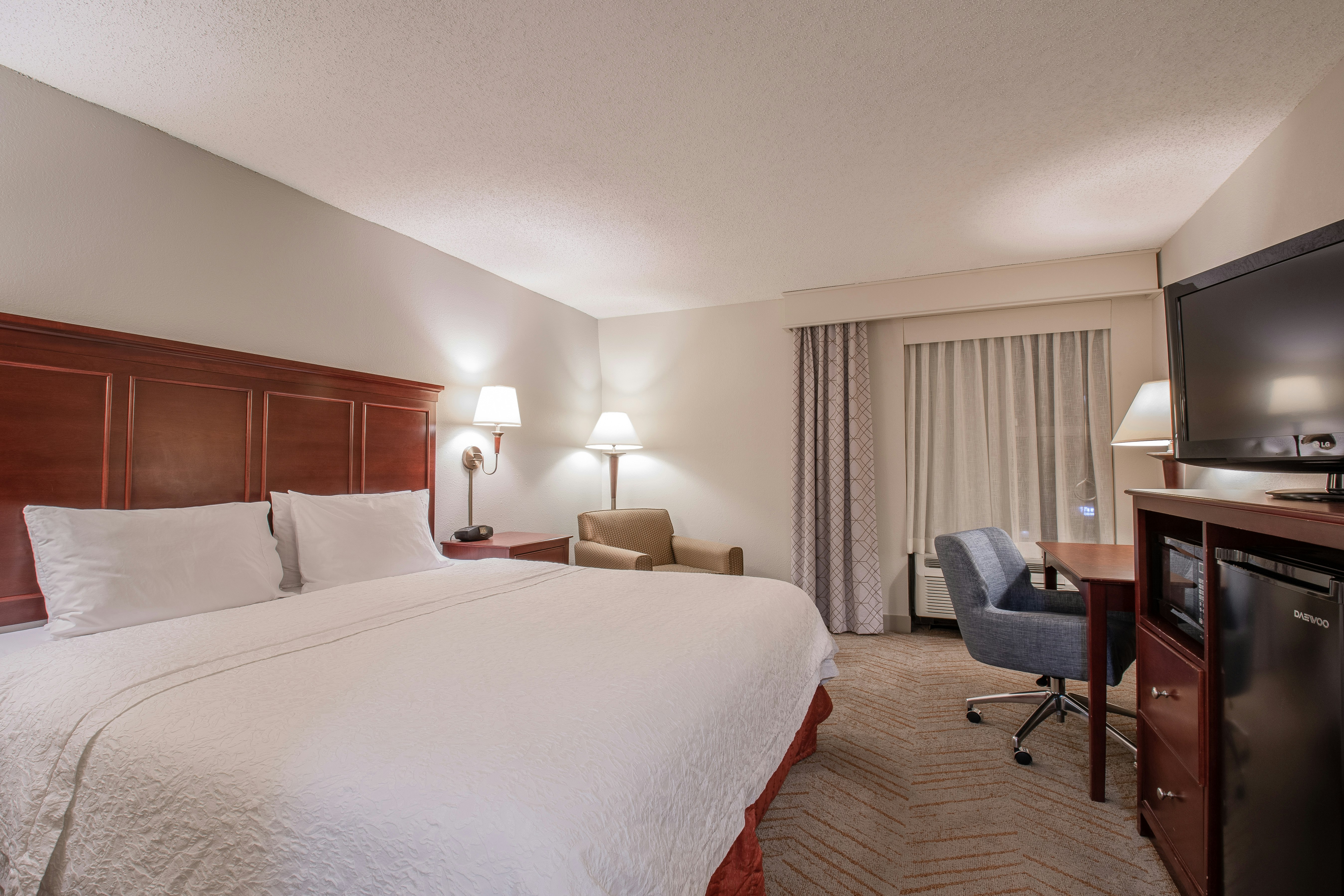 Hampton Inn & Suites Williamsburg-Richmond Road