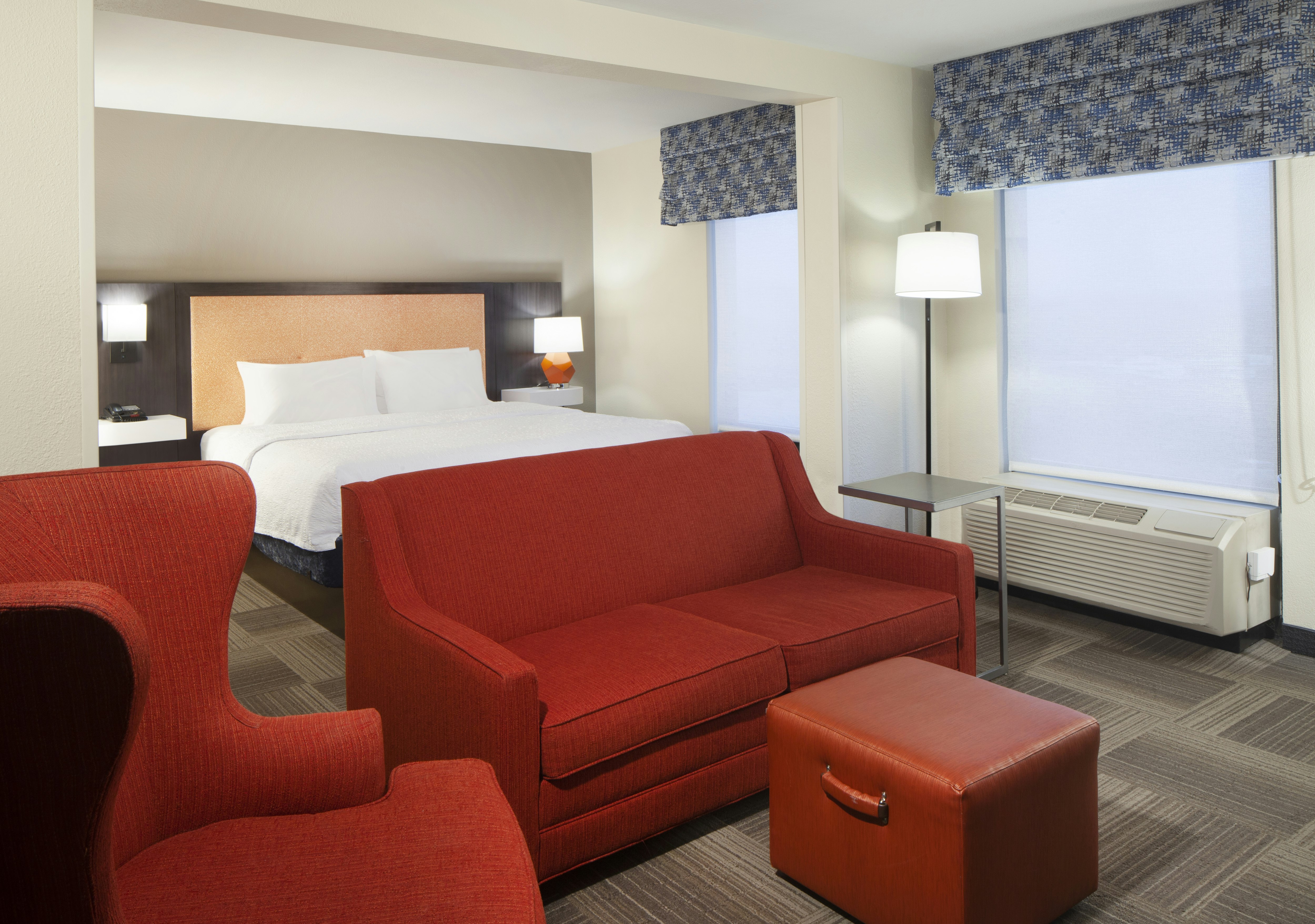 Hampton Inn Charleston-Southridge