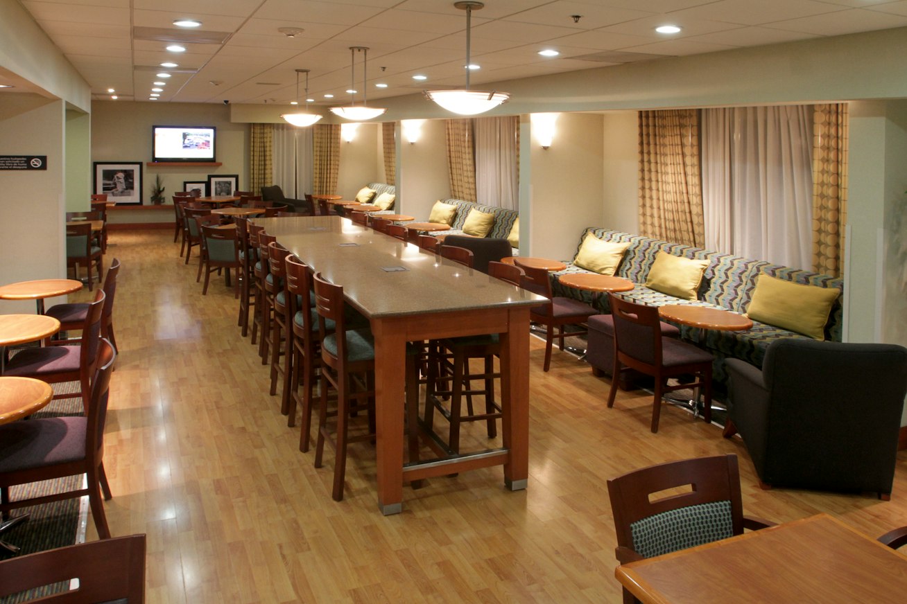 Hampton Inn Monterrey Galerias-Obispado