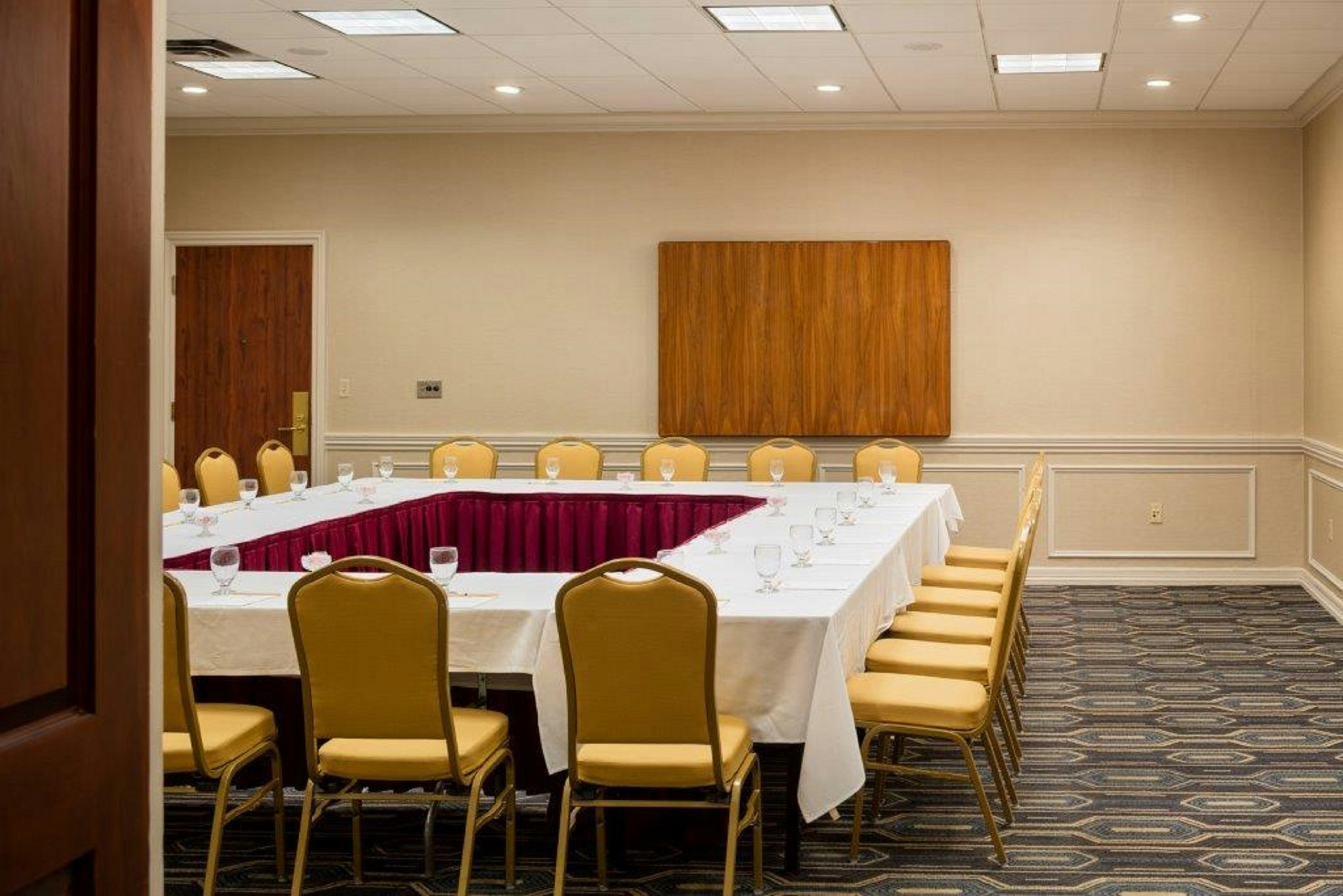 DoubleTree by Hilton Leominster