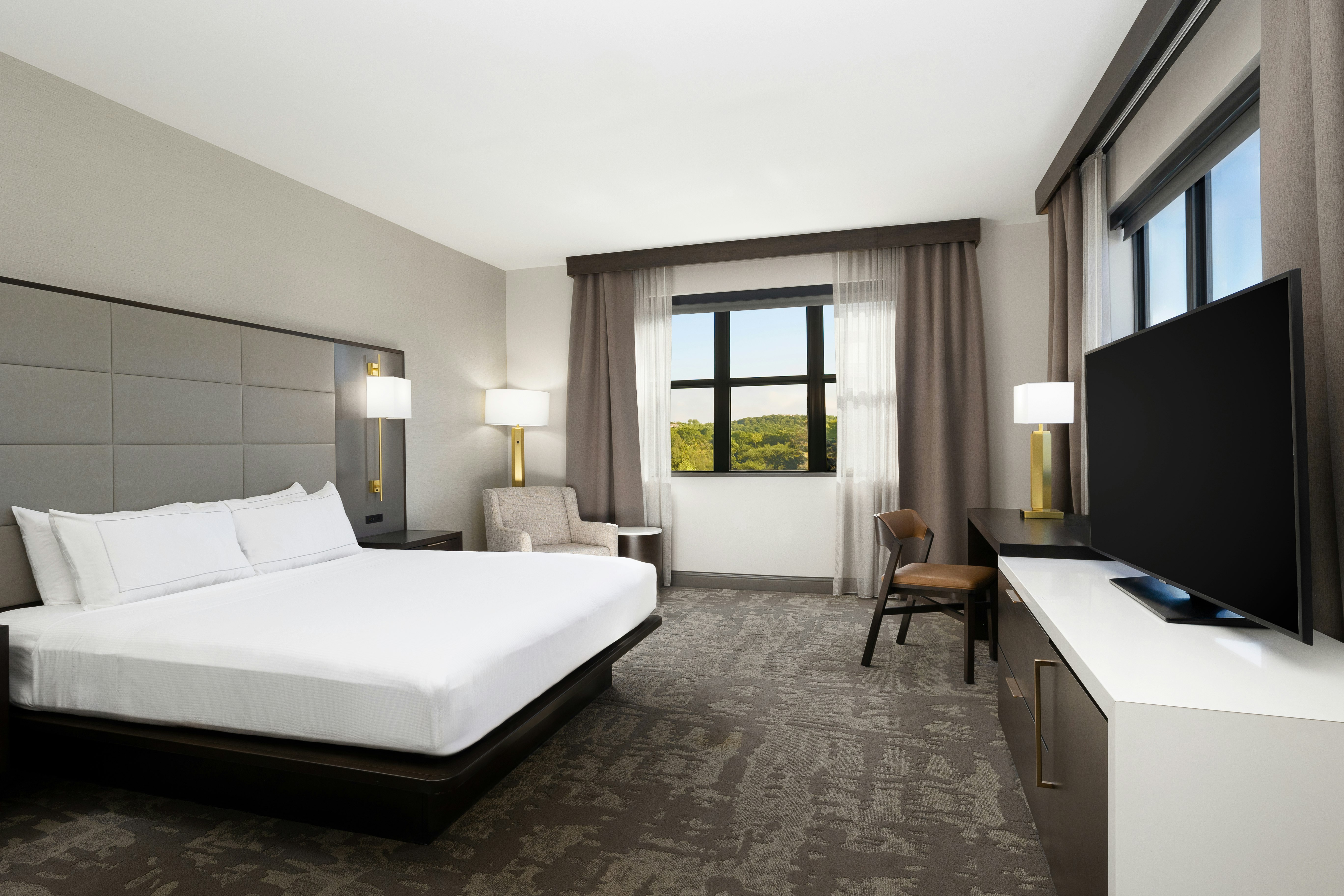 Hilton Promenade at Branson Landing