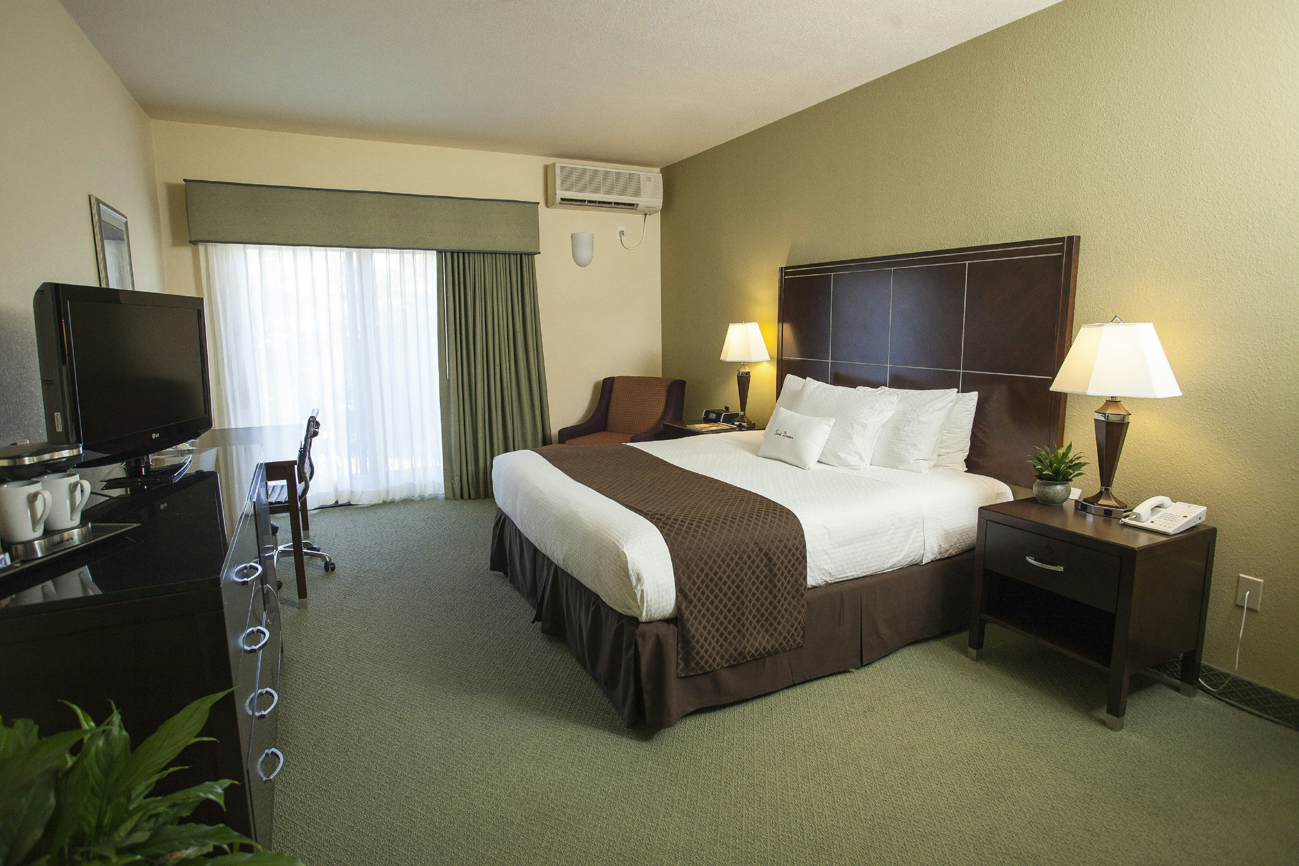 DoubleTree by Hilton Napa Valley American Canyon