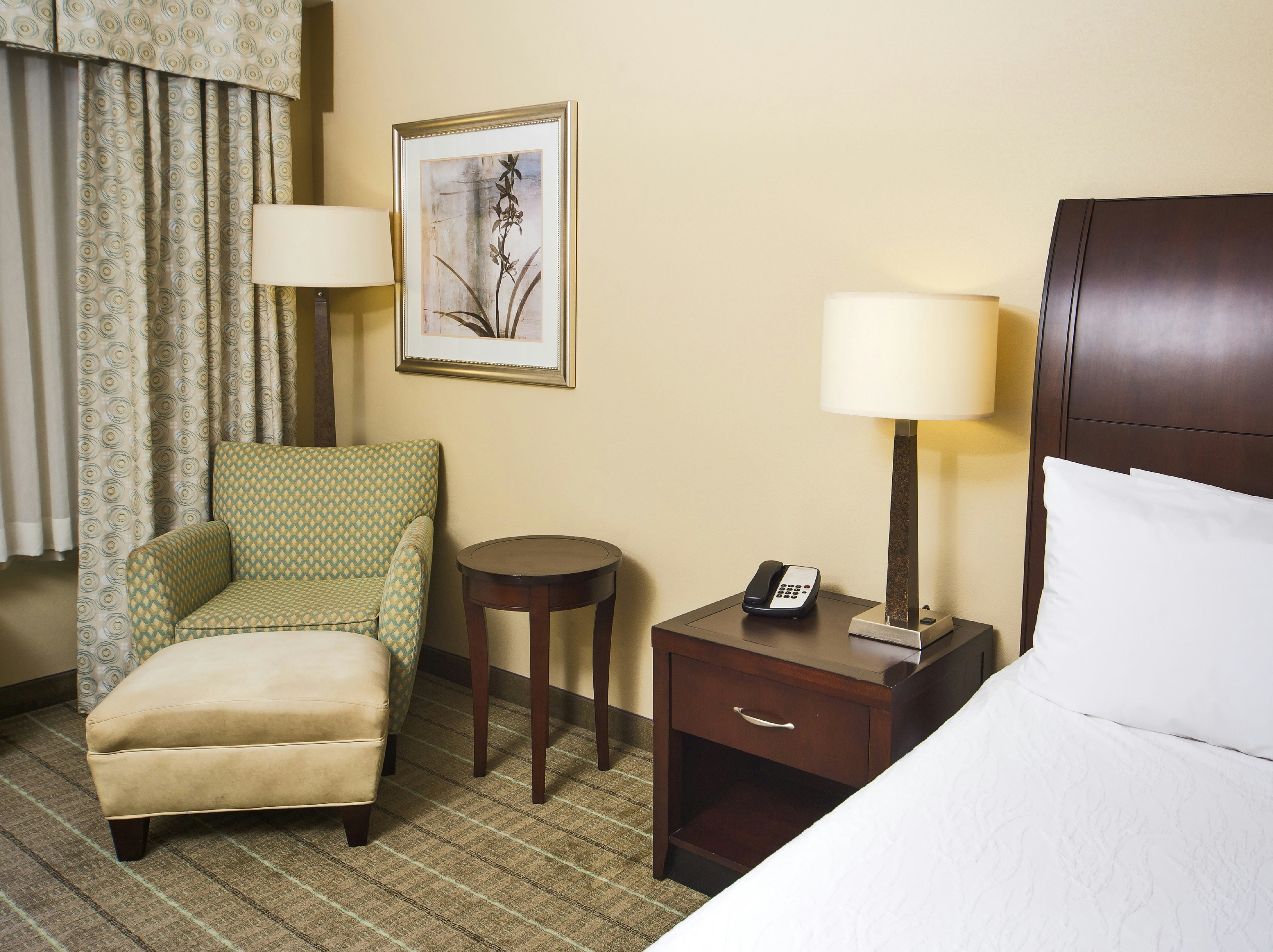 1 KING BED