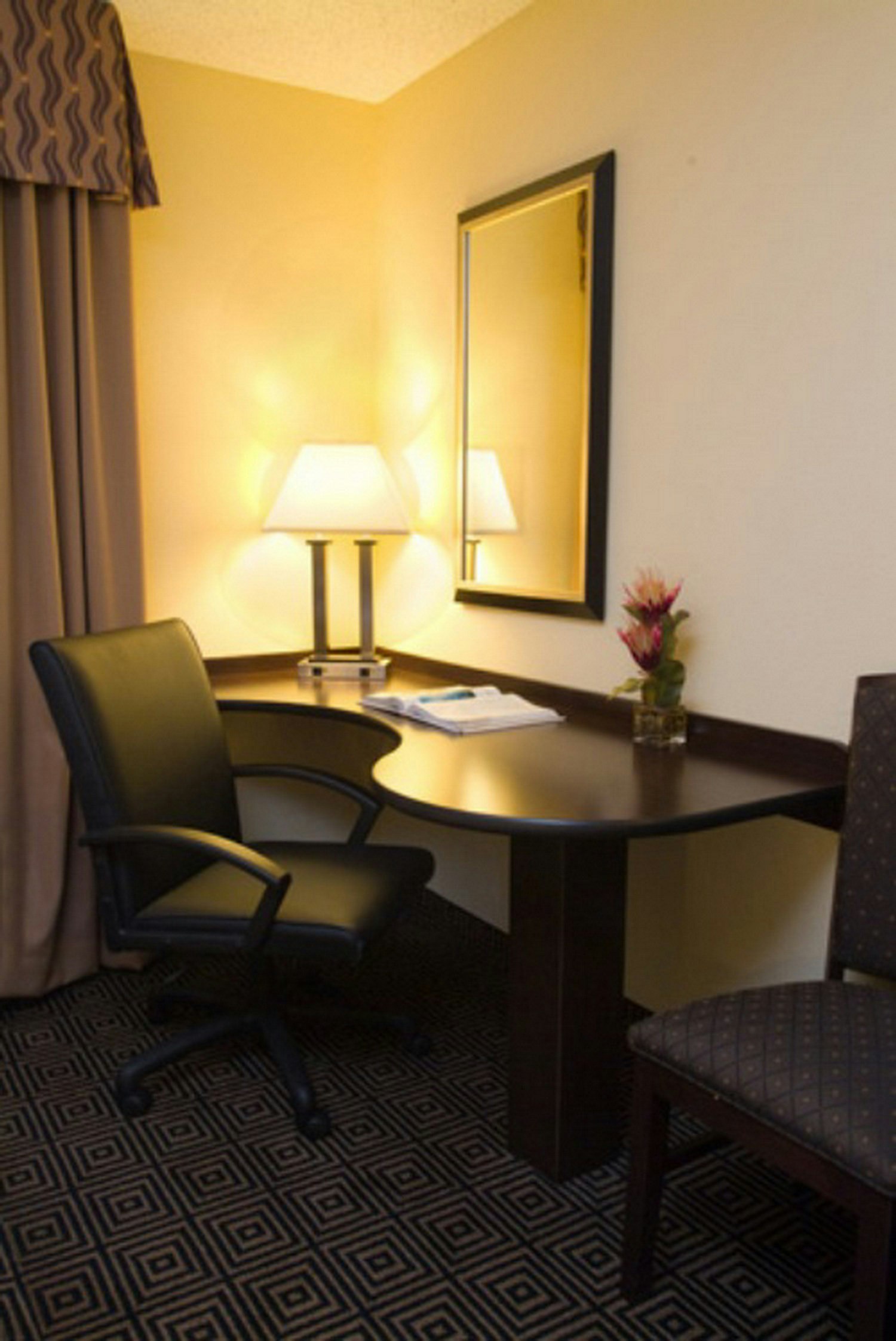 Hampton Inn & Suites Orlando-John Young Pkwy/S Park