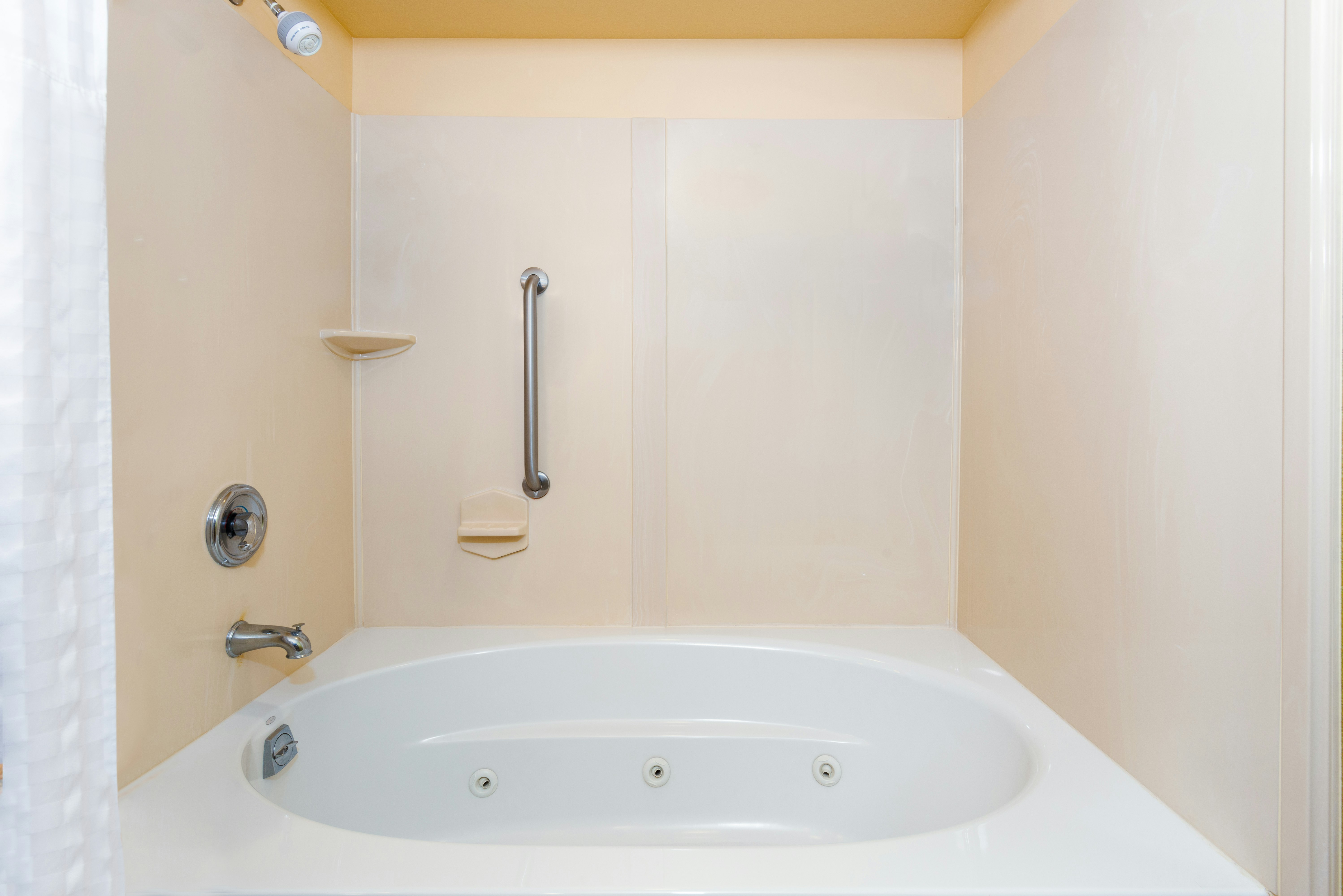 Embassy Suites by Hilton Omaha La Vista Hotel & Conference Center