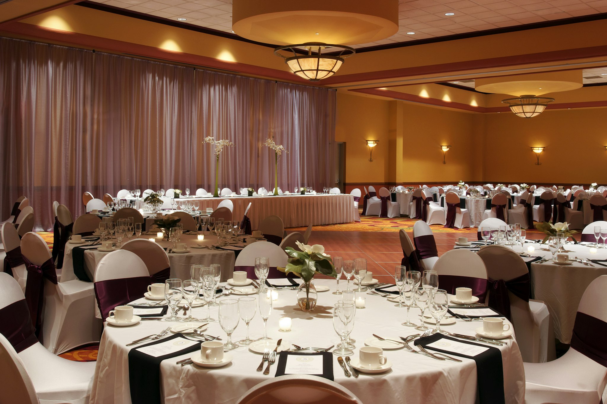 Embassy Suites by Hilton Omaha La Vista Hotel & Conference Center