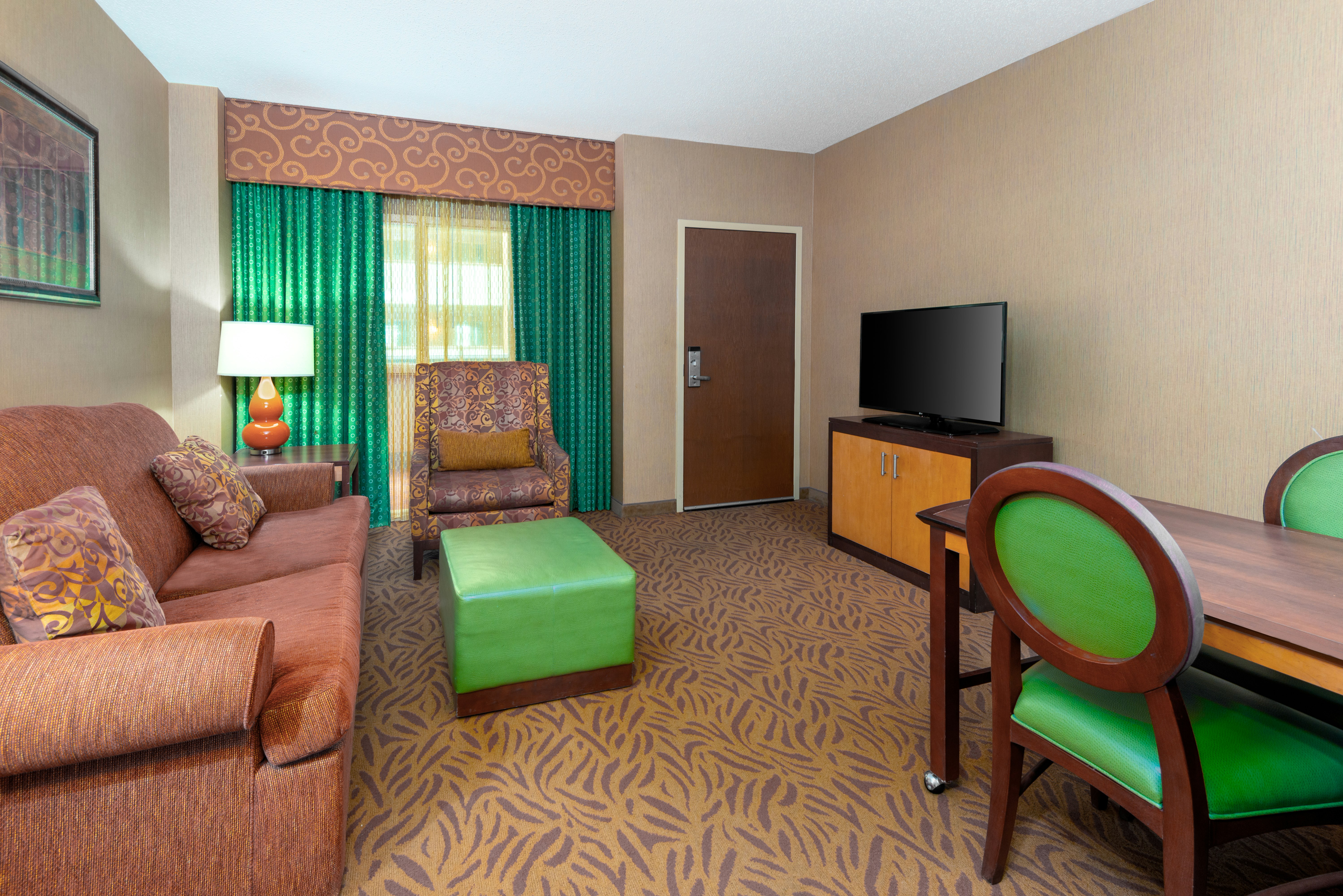 Embassy Suites by Hilton Omaha La Vista Hotel & Conference Center