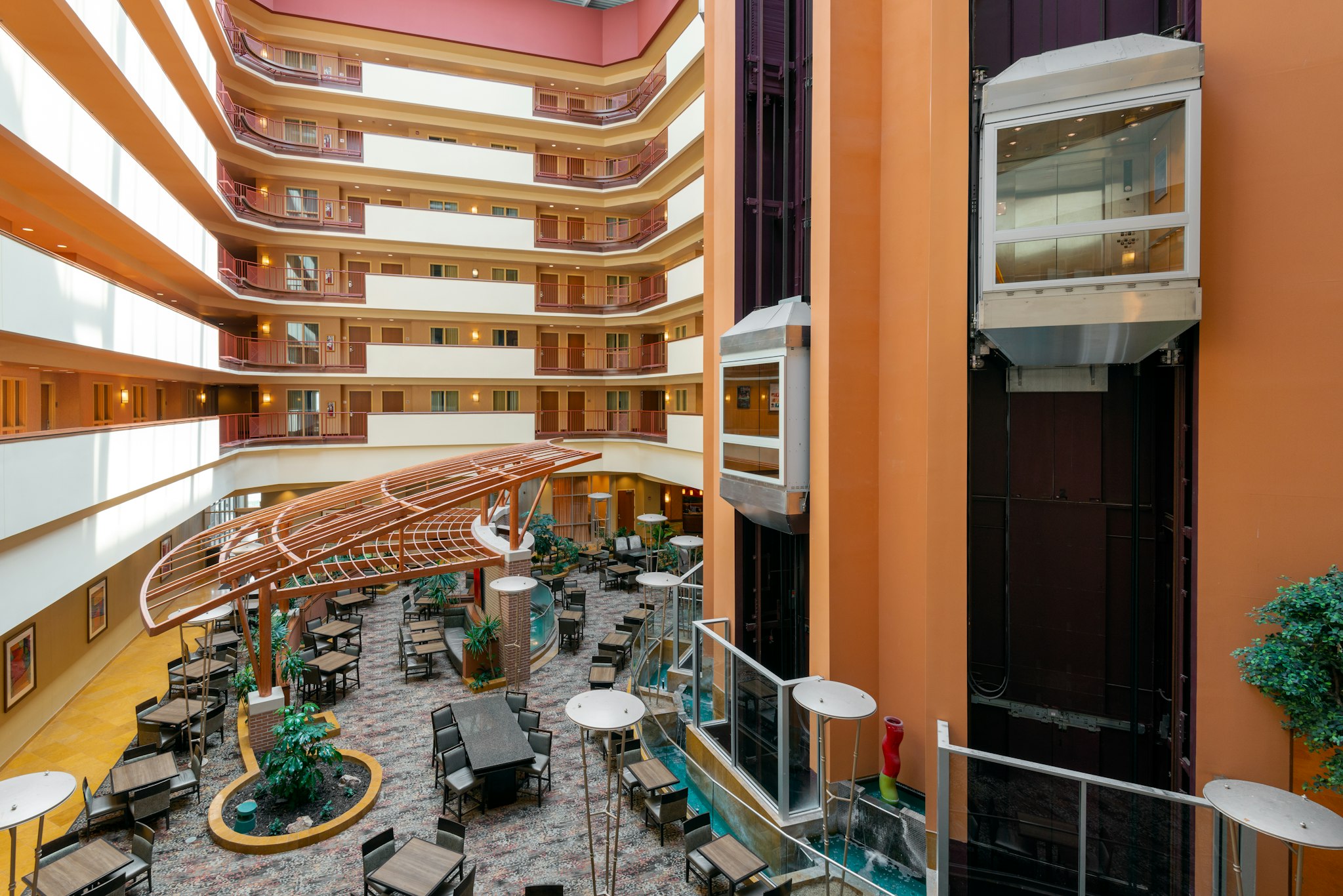 Embassy Suites by Hilton Omaha La Vista Hotel & Conference Center