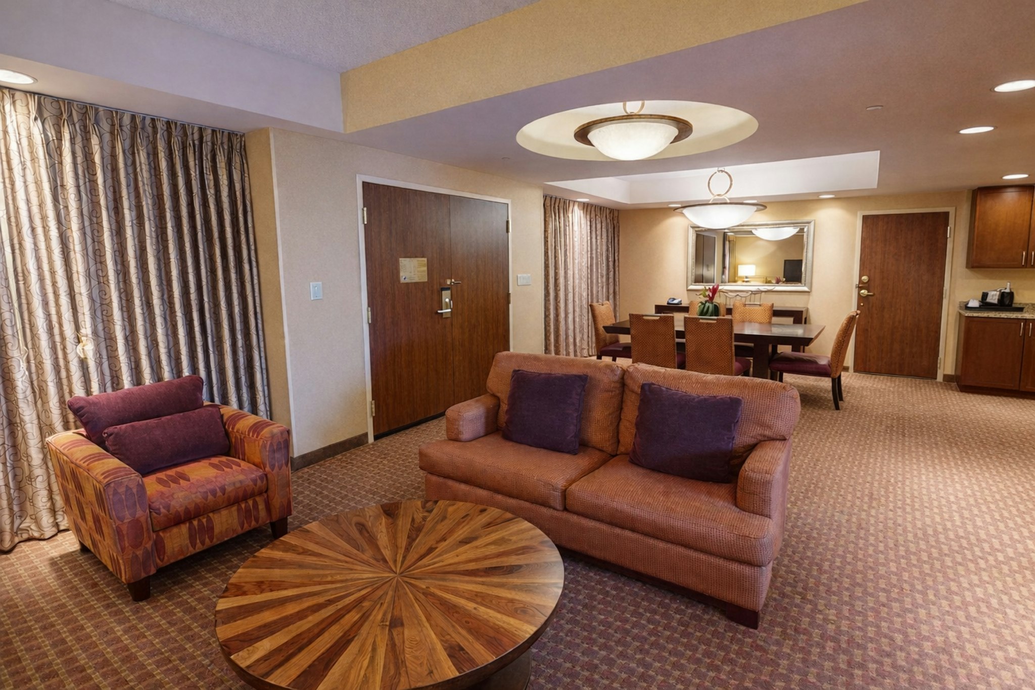 Embassy Suites by Hilton Norman Hotel & Conference Center