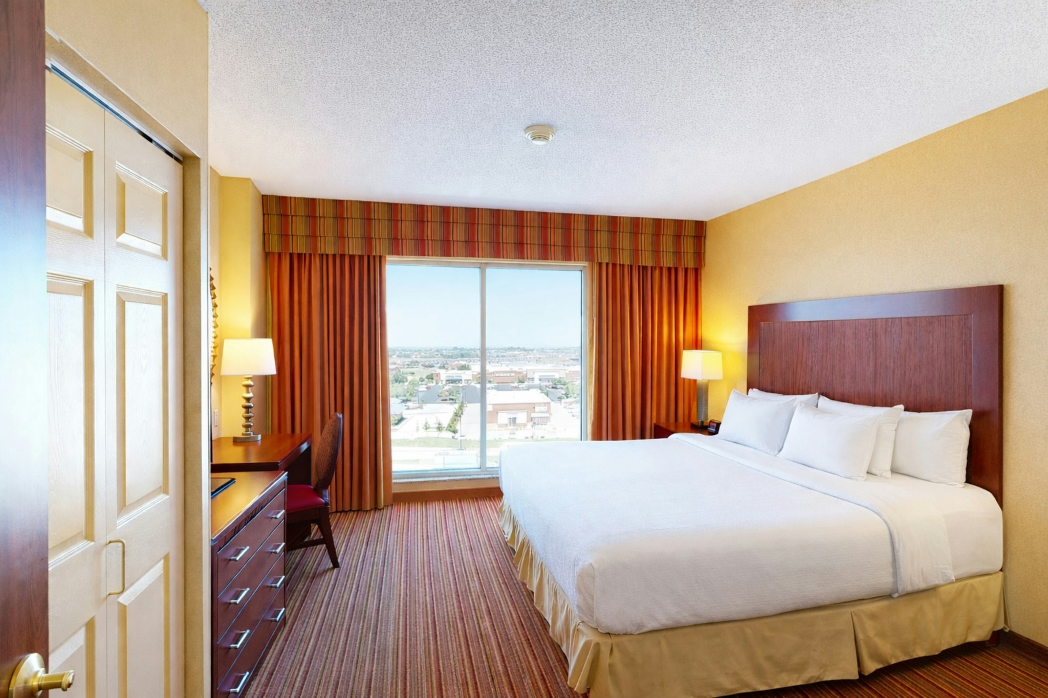 Embassy Suites by Hilton Norman Hotel & Conference Center
