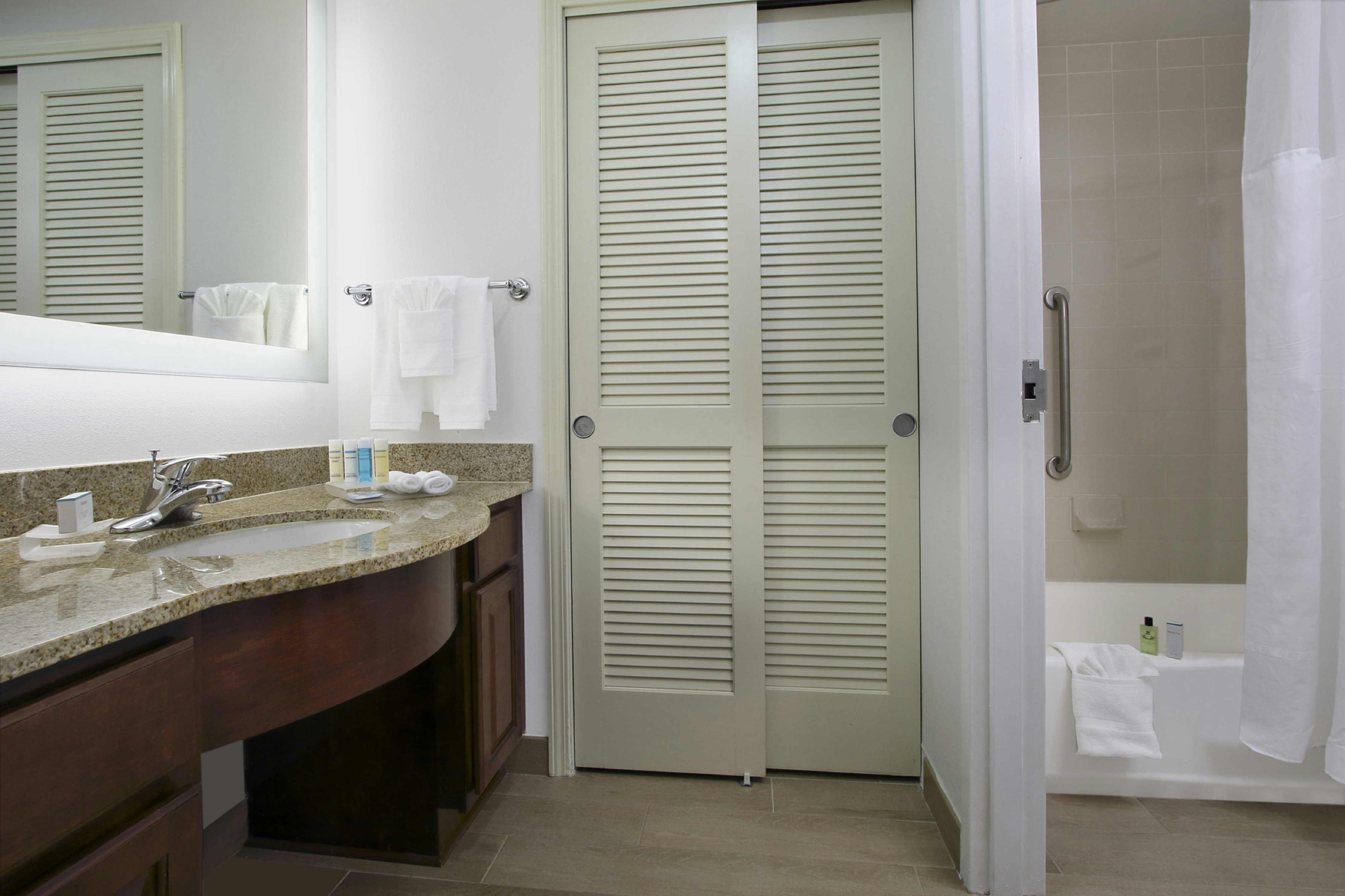 Homewood Suites by Hilton Miami – Airport West