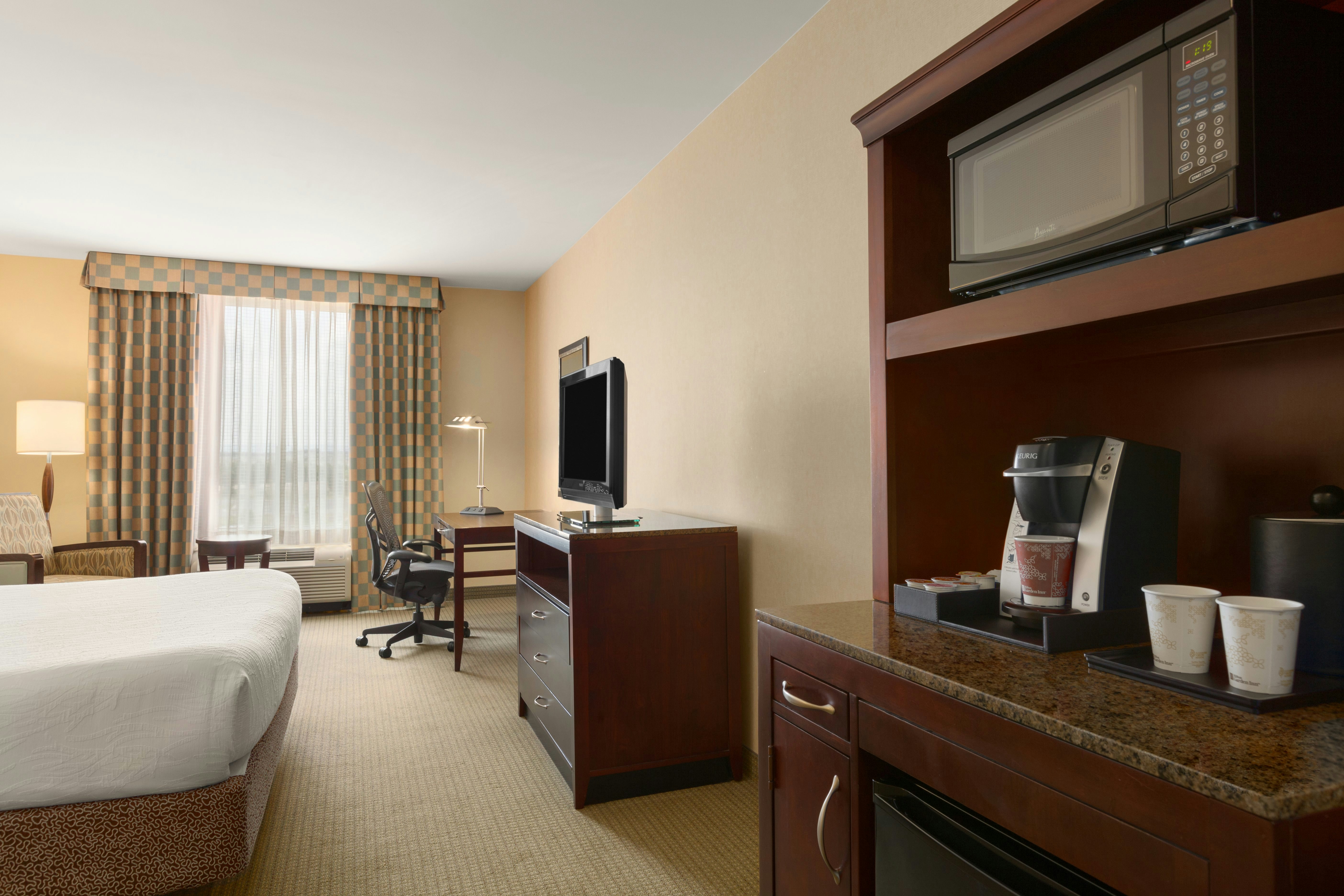 1 KING BED