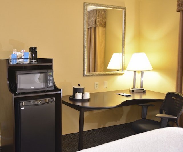 Hampton Inn & Suites Alexandria
