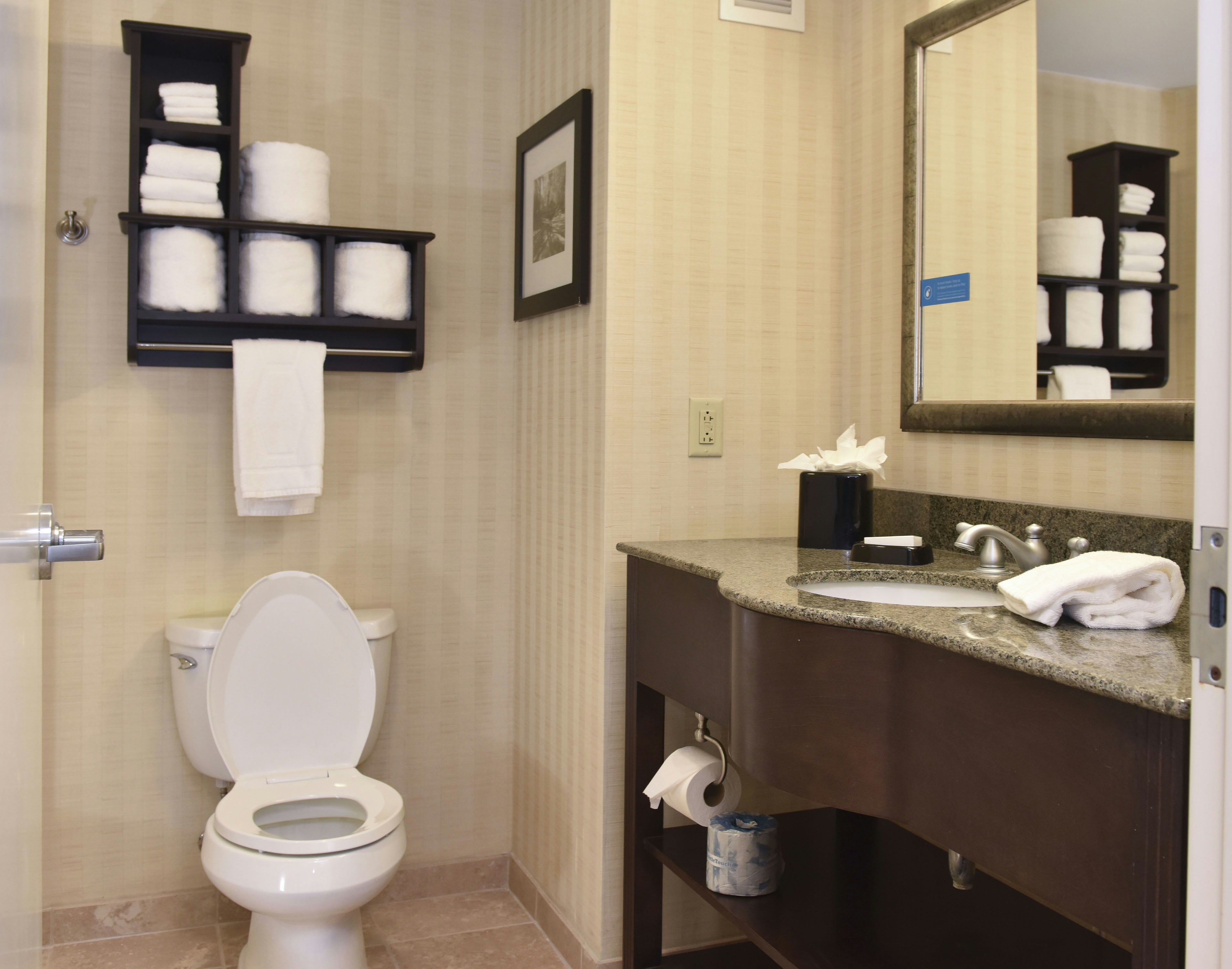 Hampton Inn & Suites Alexandria