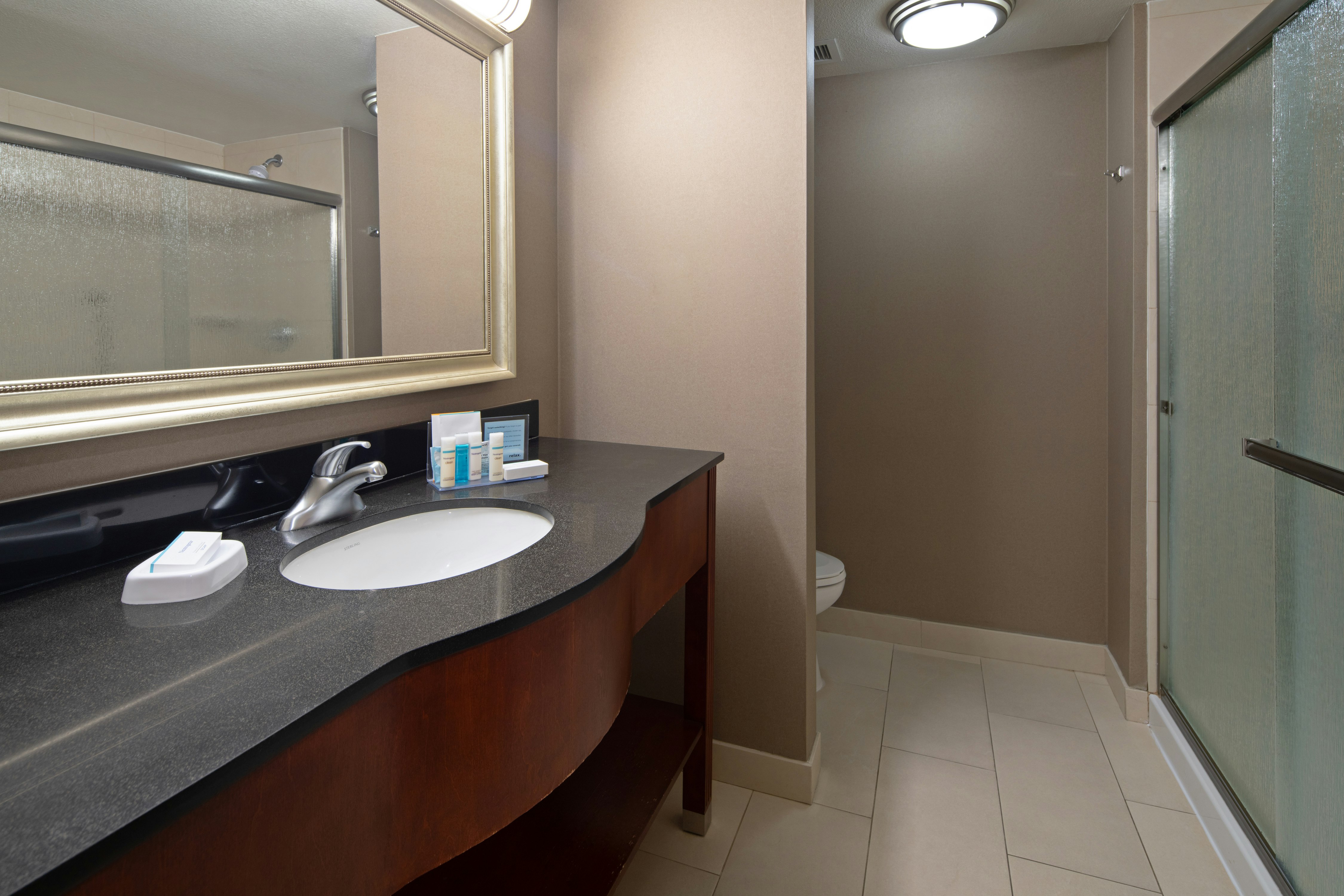Hampton Inn Visalia