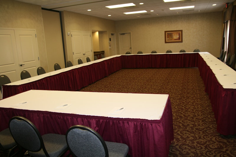 Studios and Suites 4 Less Battlefield Blvd.
