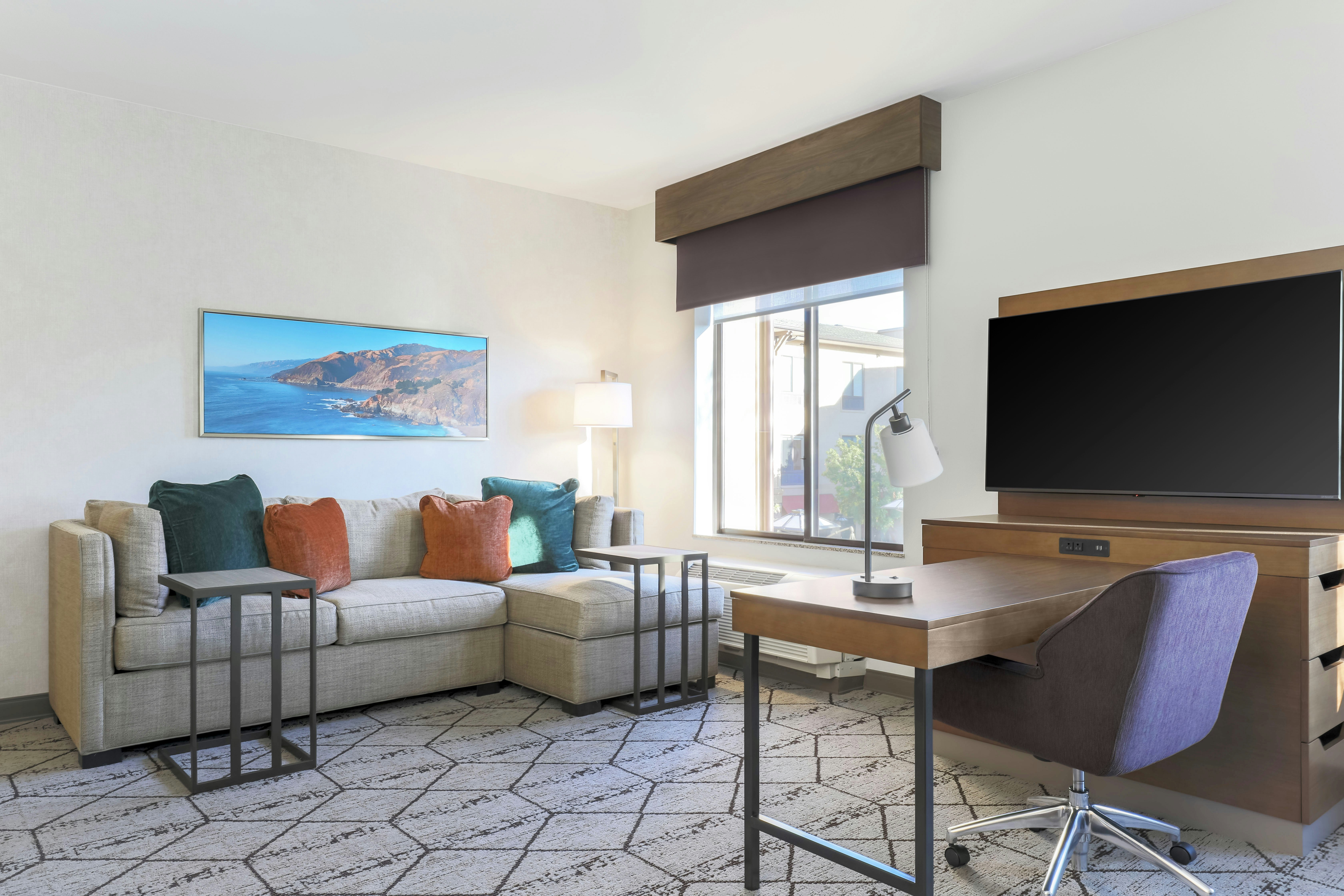 Hampton Inn & Suites Windsor – Sonoma Wine Country