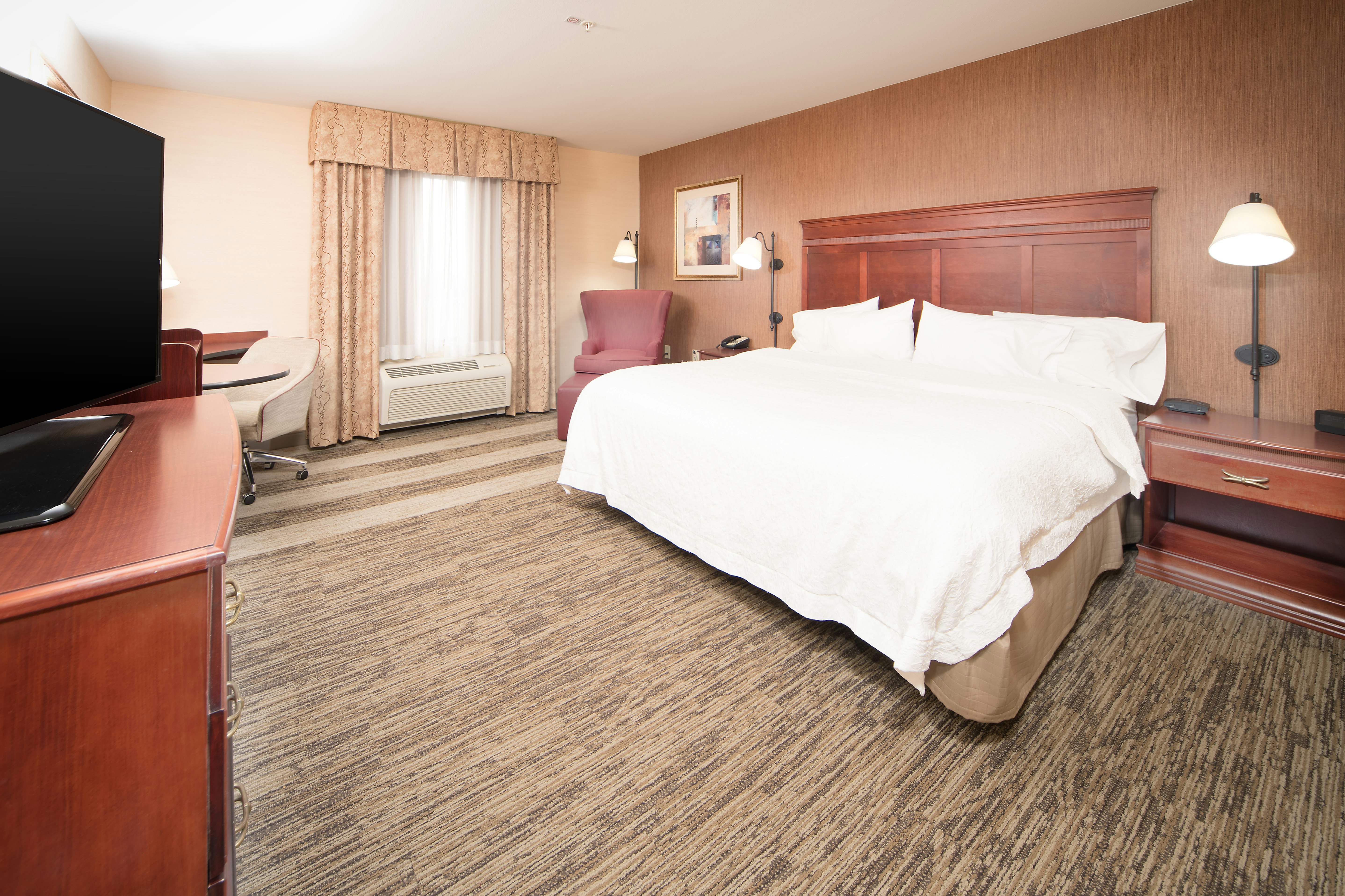 Hampton Inn & Suites Greensburg