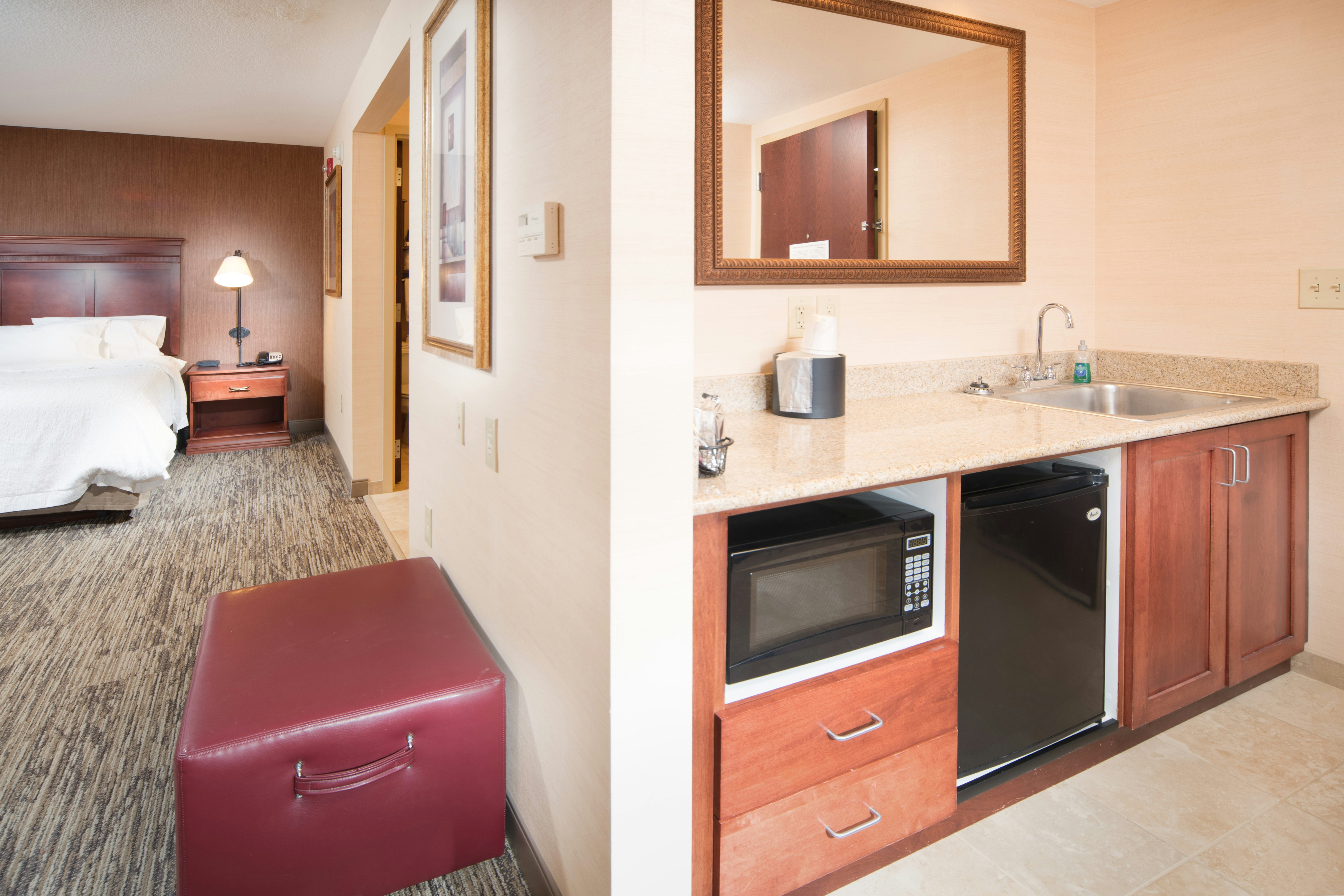 Hampton Inn & Suites Greensburg