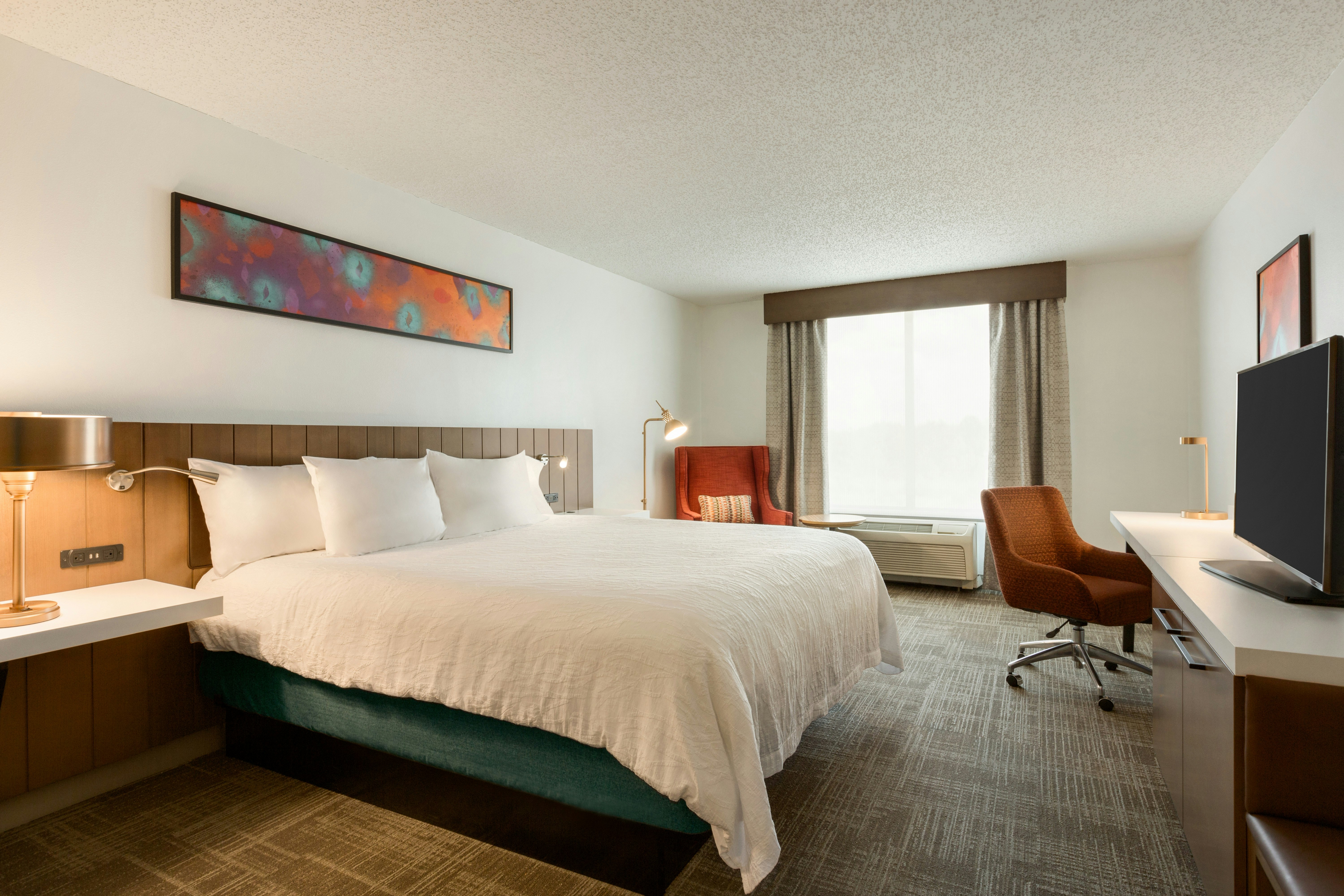 1 KING BED