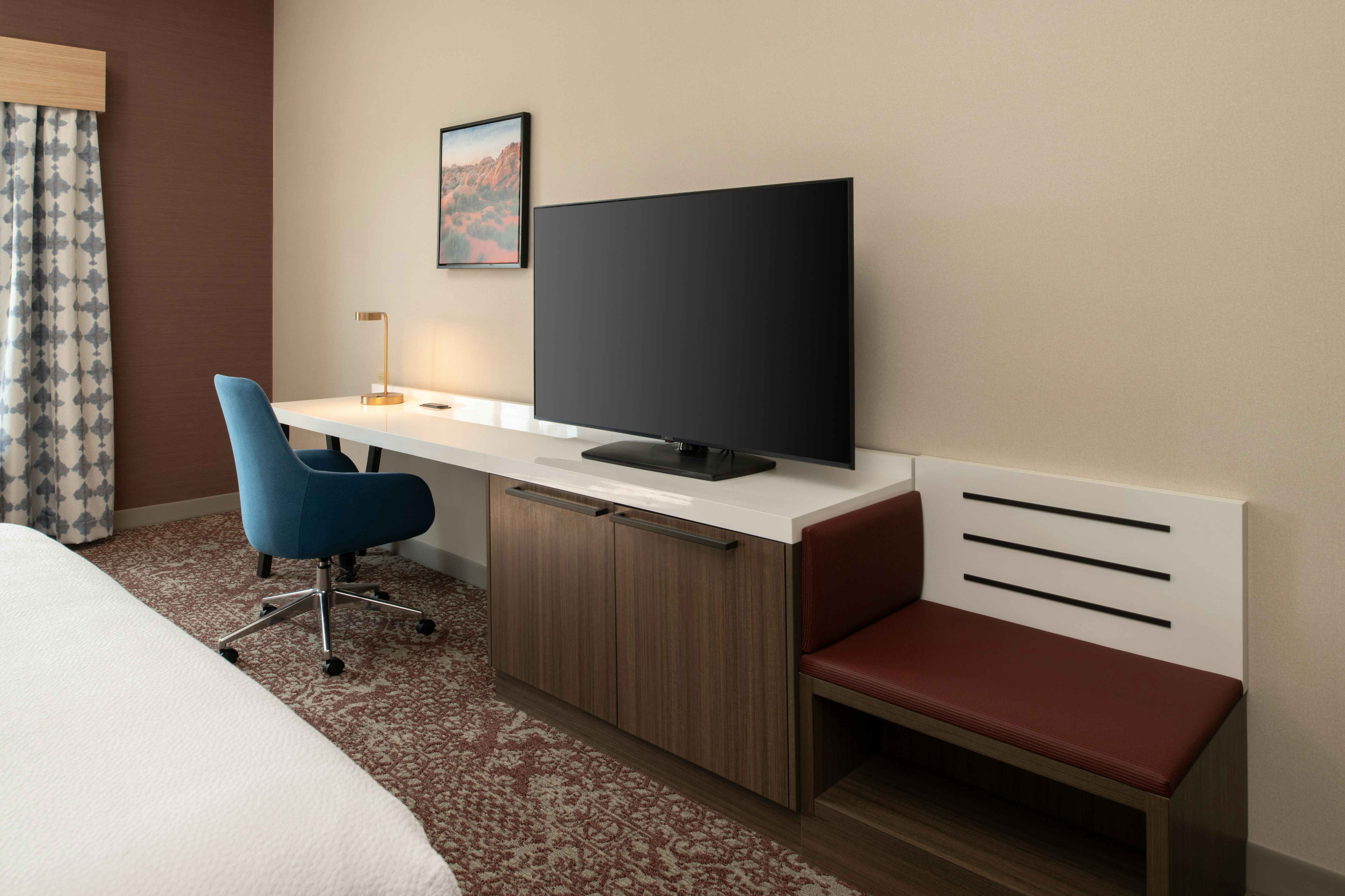 1 KING BED